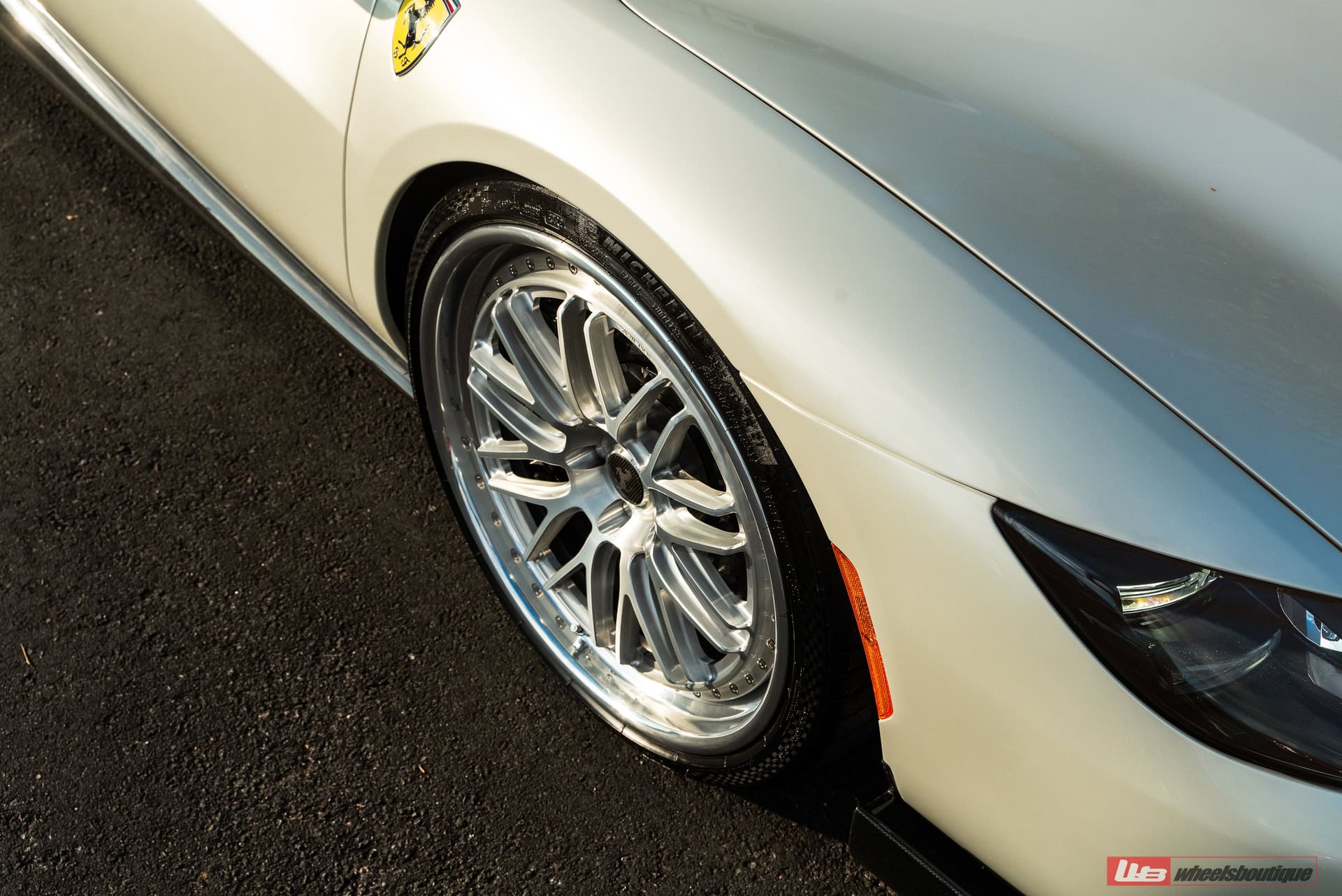 Photo 22 of Ferrari 296 GTS | Bianco Avus | on ANRKY JDX-320 | Brushed Clear