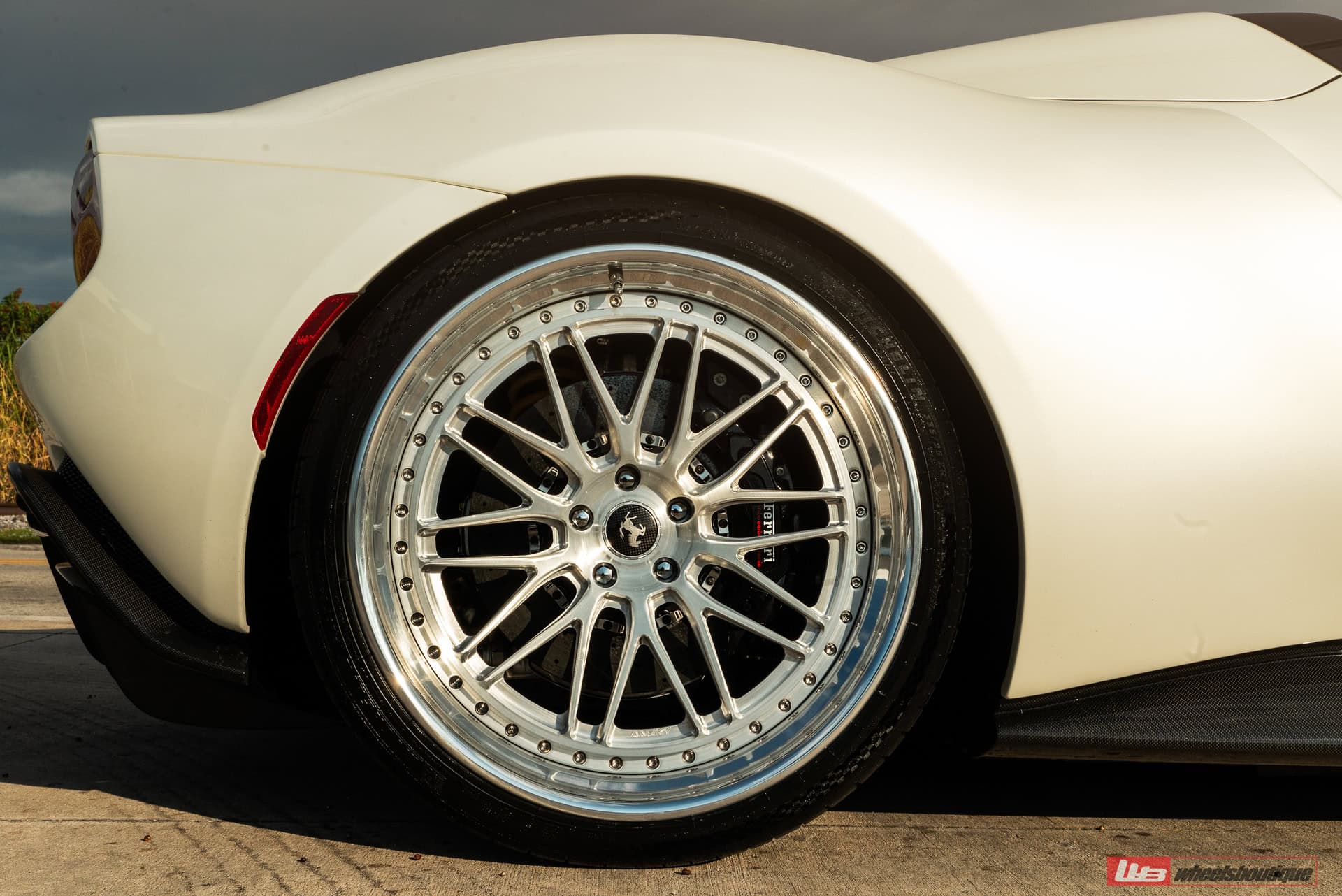 Photo 34 of Ferrari 296 GTS | Bianco Avus | on ANRKY JDX-320 | Brushed Clear