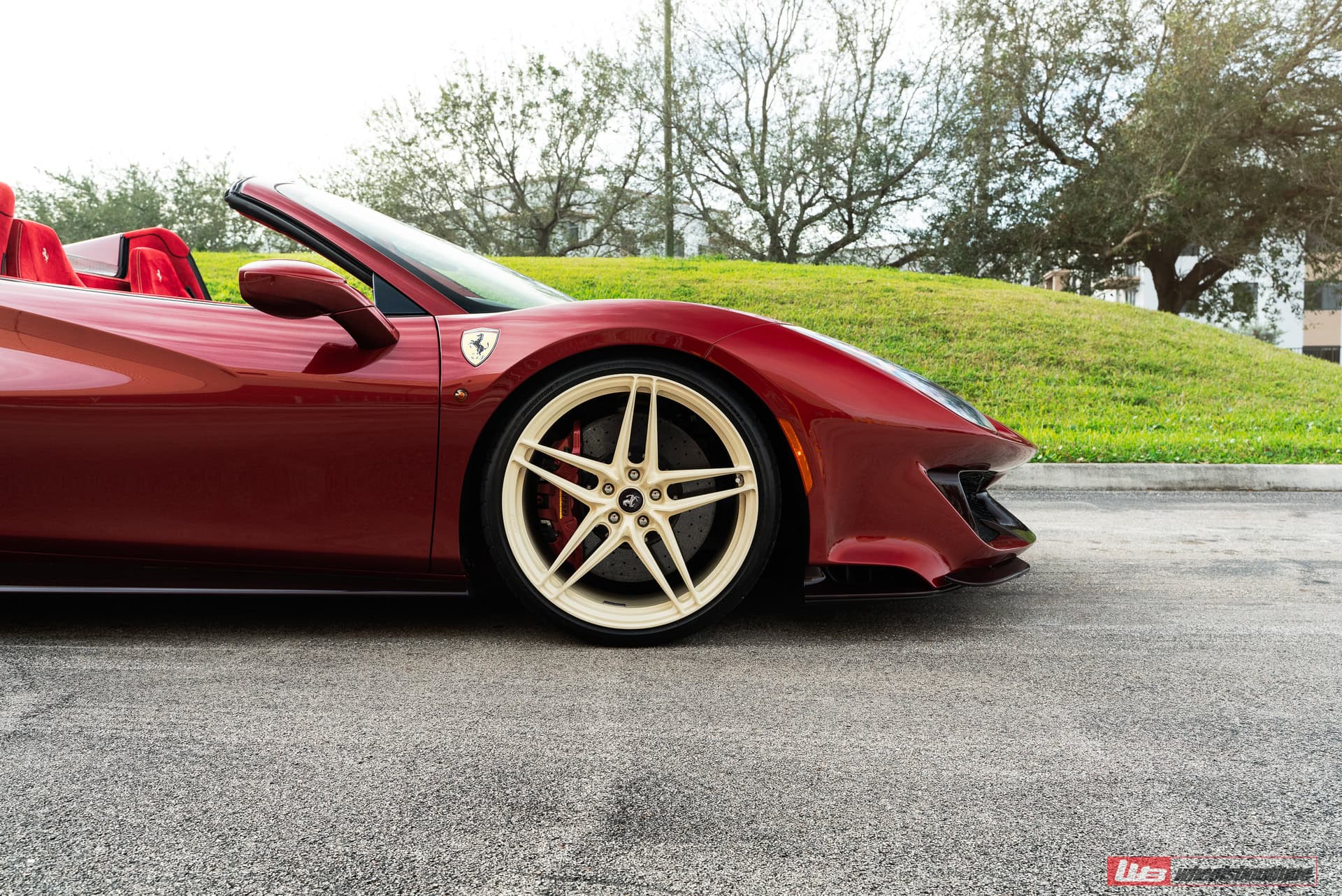 Ferrari 488 Pista | Rosso Fiorano | on ANRKY XR-107 | PPG Color Match: Sabbia Del Desierto 