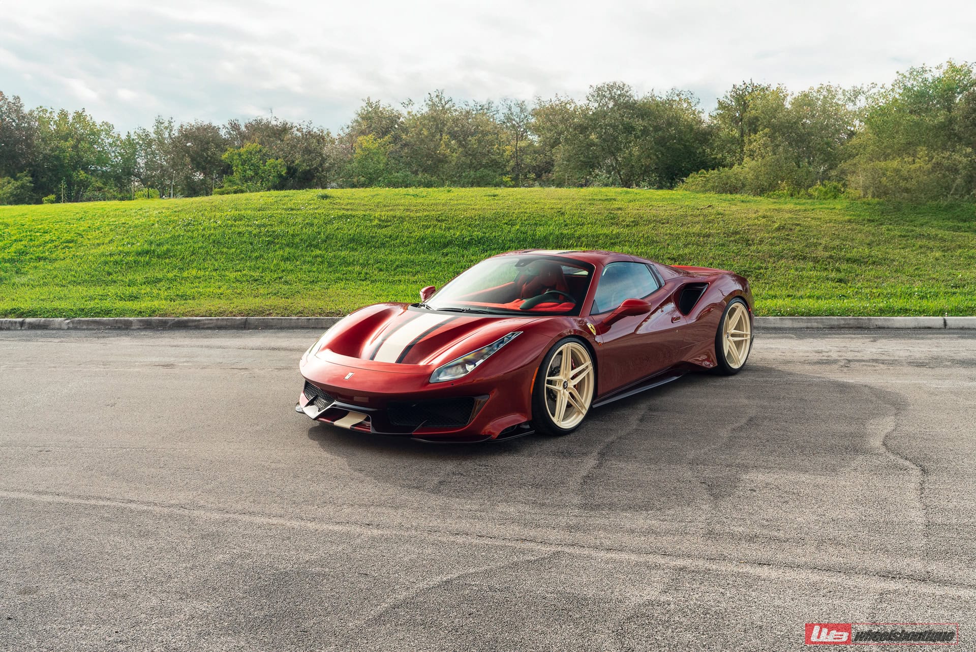 Photo 29 of Ferrari 488 Pista | Rosso Fiorano | on ANRKY XR-107 | PPG Color Match: Sabbia Del Desierto 