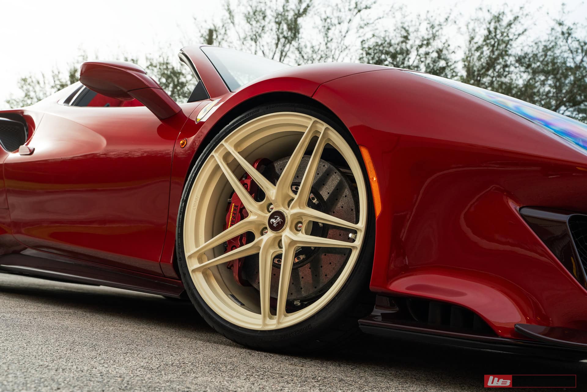 Photo 36 of Ferrari 488 Pista | Rosso Fiorano | on ANRKY XR-107 | PPG Color Match: Sabbia Del Desierto 