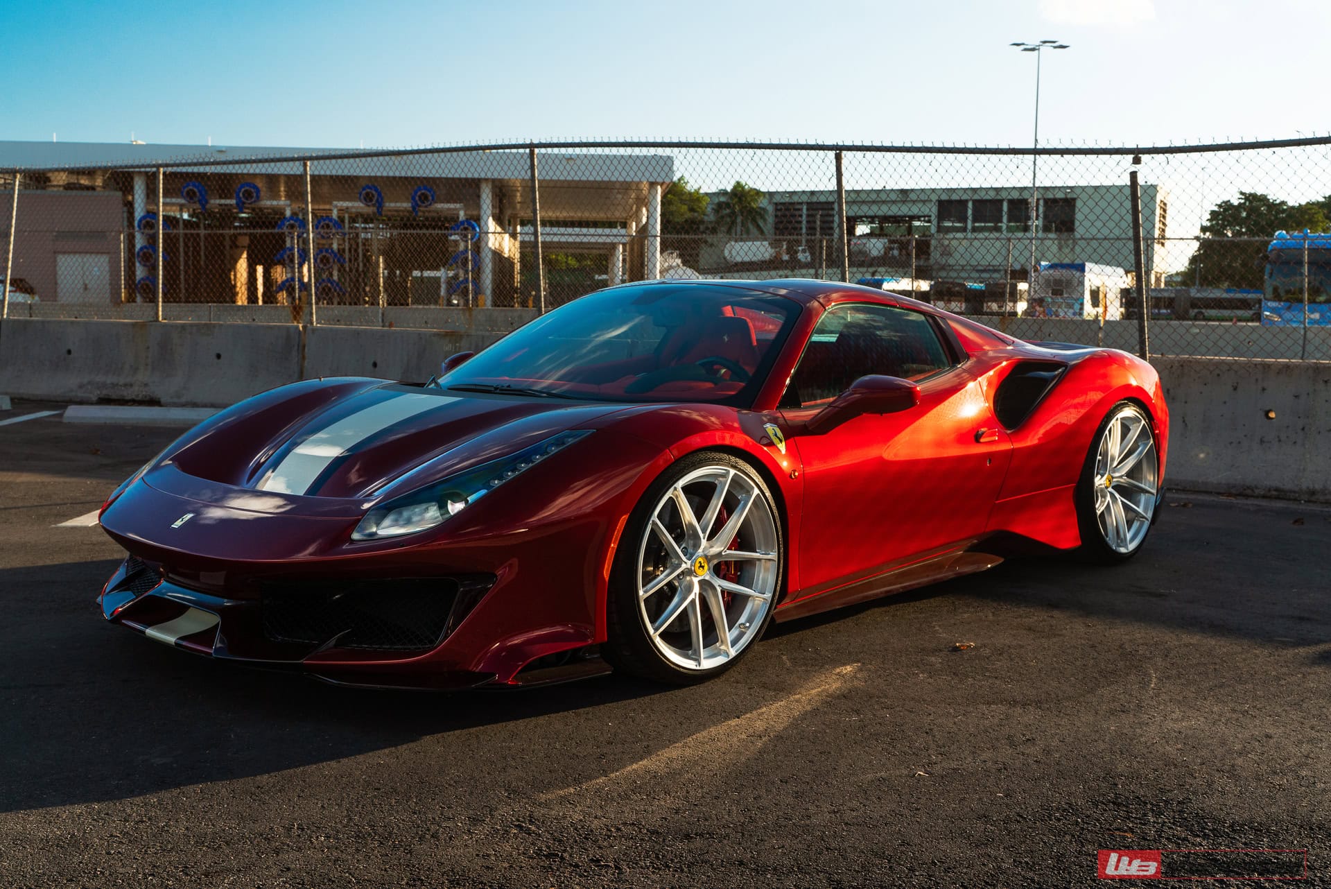 Photo 36 of Ferrari 488 Pista | Rosso Fiorano | on ANRKY XR-01 Ultralight | Brushed Clear