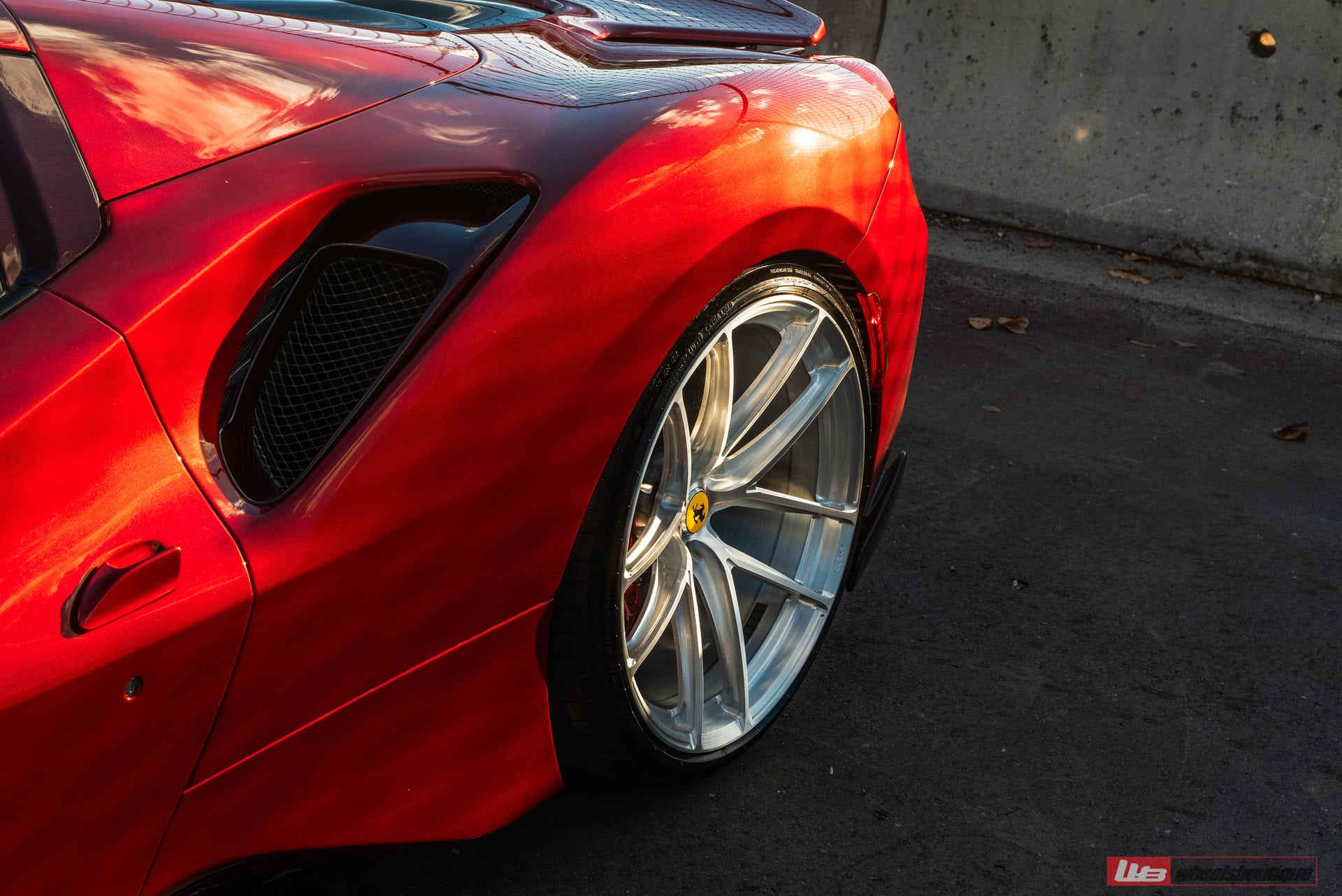 Photo 41 of Ferrari 488 Pista | Rosso Fiorano | on ANRKY XR-01 Ultralight | Brushed Clear