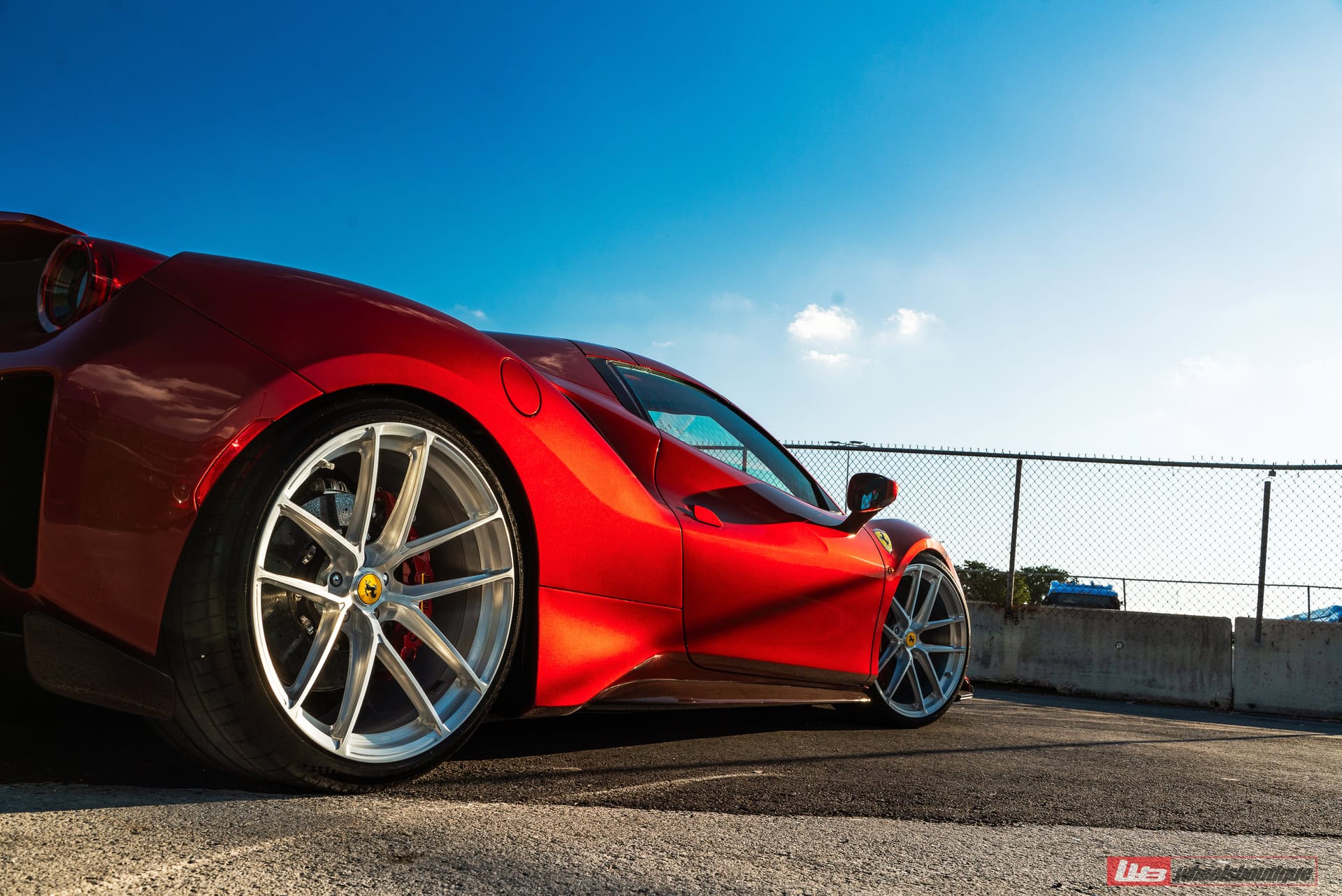 Photo 23 of Ferrari 488 Pista | Rosso Fiorano | on ANRKY XR-01 Ultralight | Brushed Clear