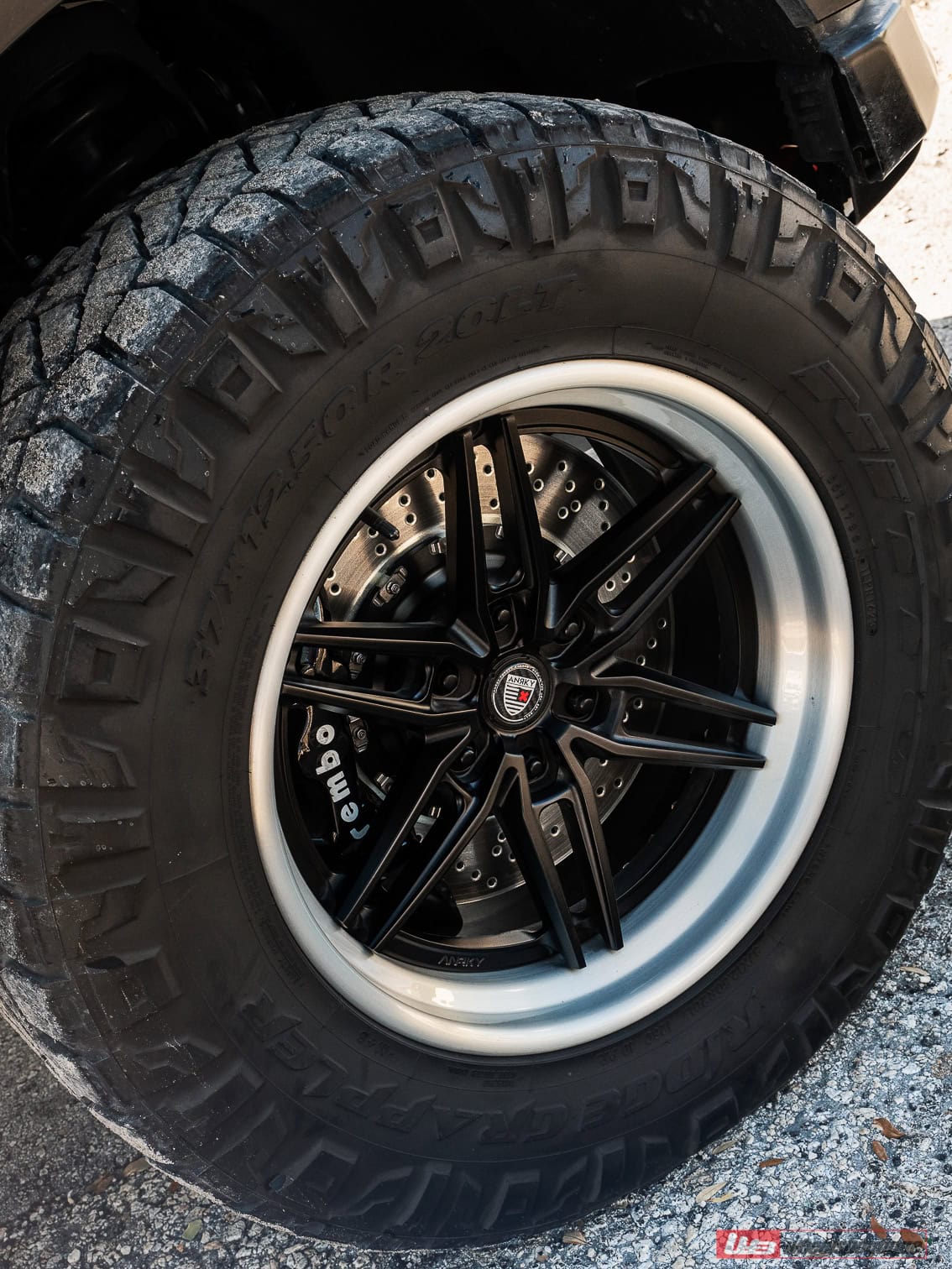 Ford F150 Raptor R | Space White Metallic | on ANRKY AN36-O | Satin Black
