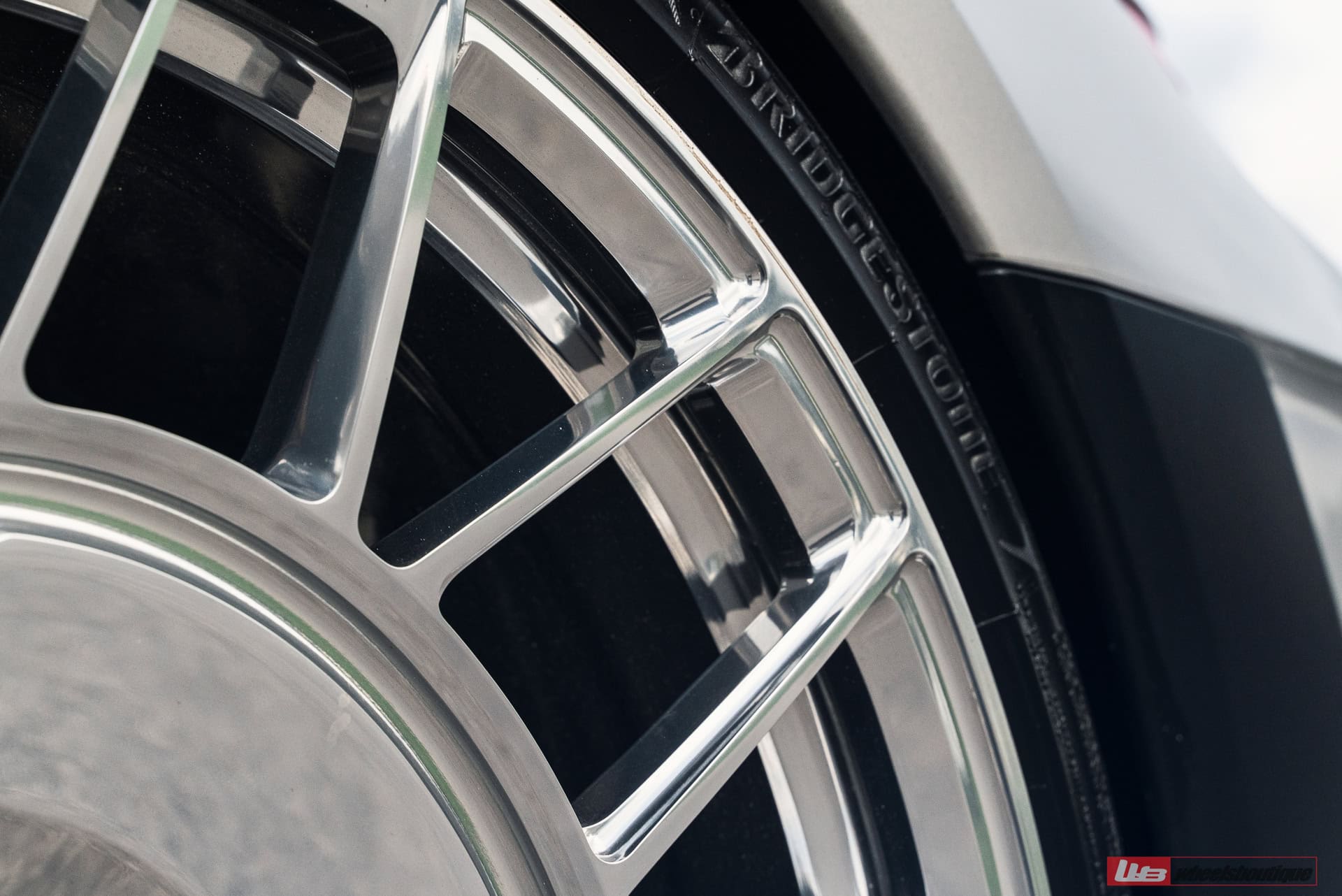 Photo 32 of Porsche 991 GT2 RS | GT Silver | on AN10 + AN10 AEROSport | Polished Clear