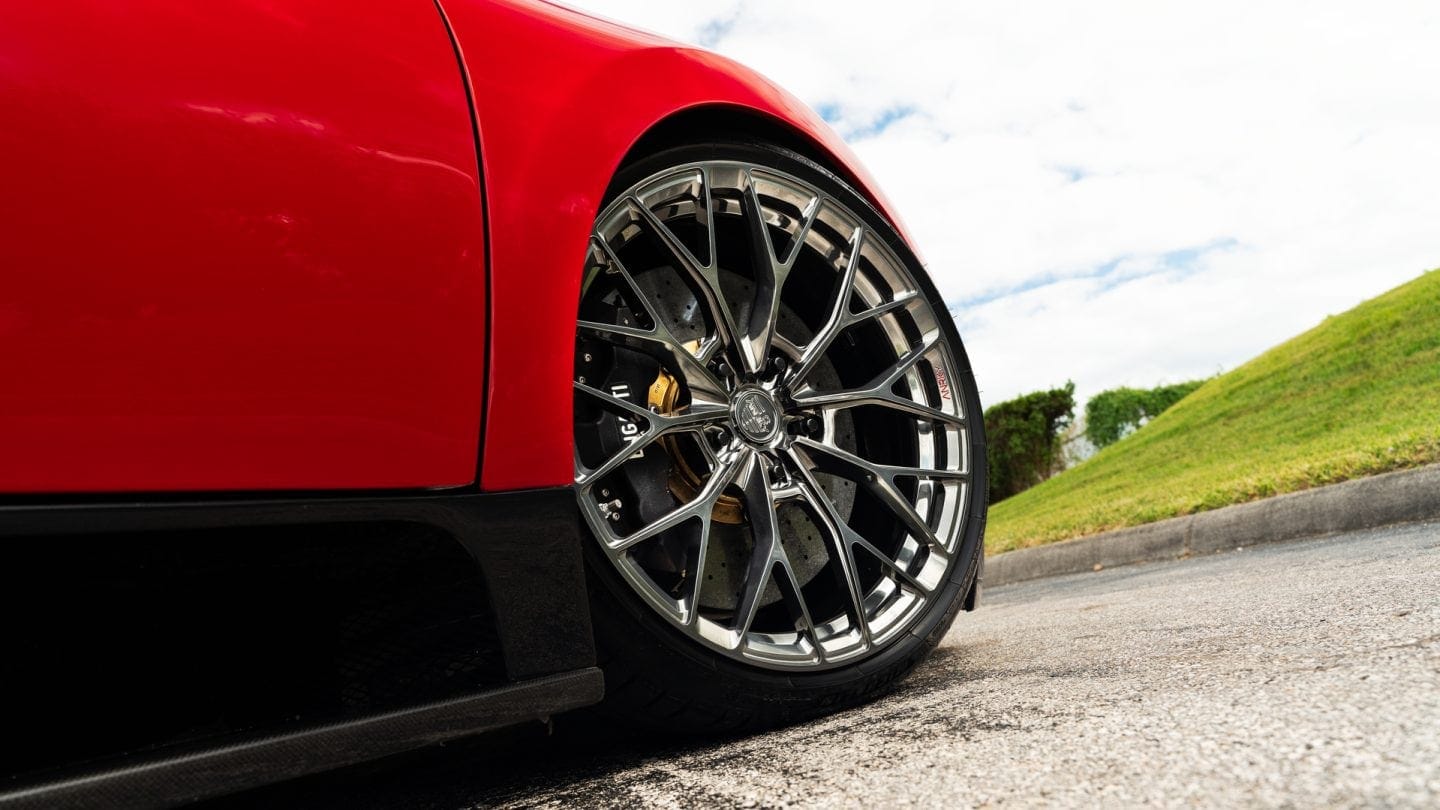 Bugatti Veyron on ANRKY AN10 + AEROSPORT