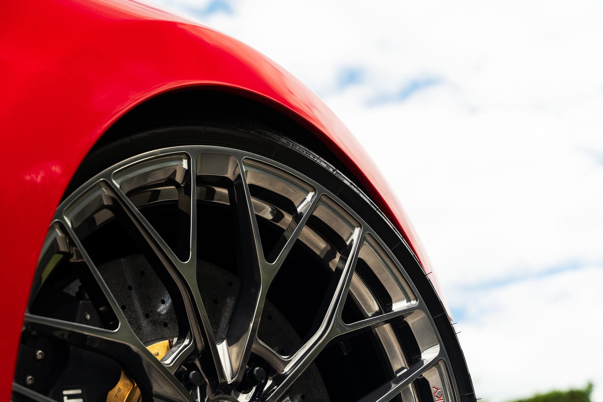 Bugatti Veyron on ANRKY AN10 + AEROSPORT