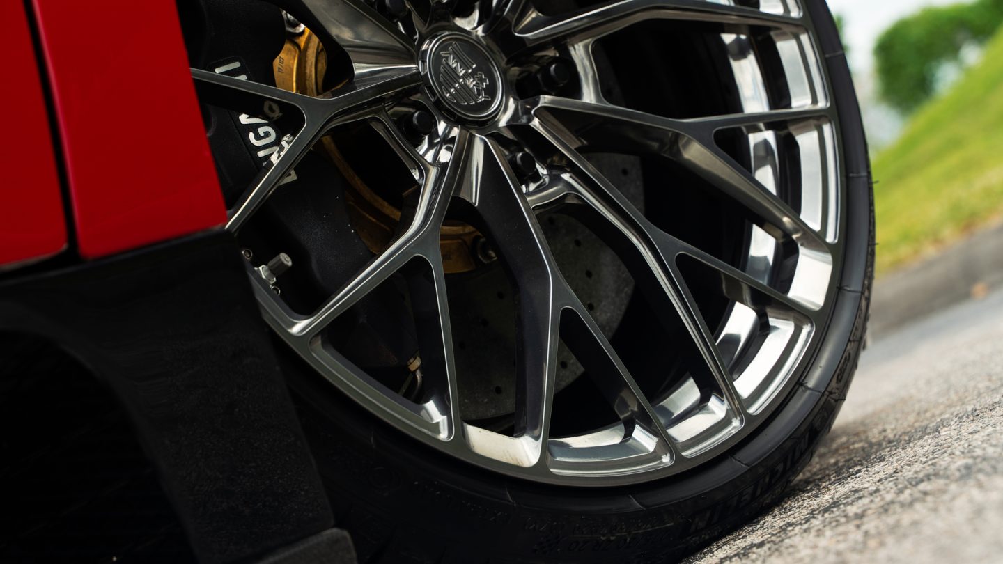 Bugatti Veyron on ANRKY AN10 + AEROSPORT