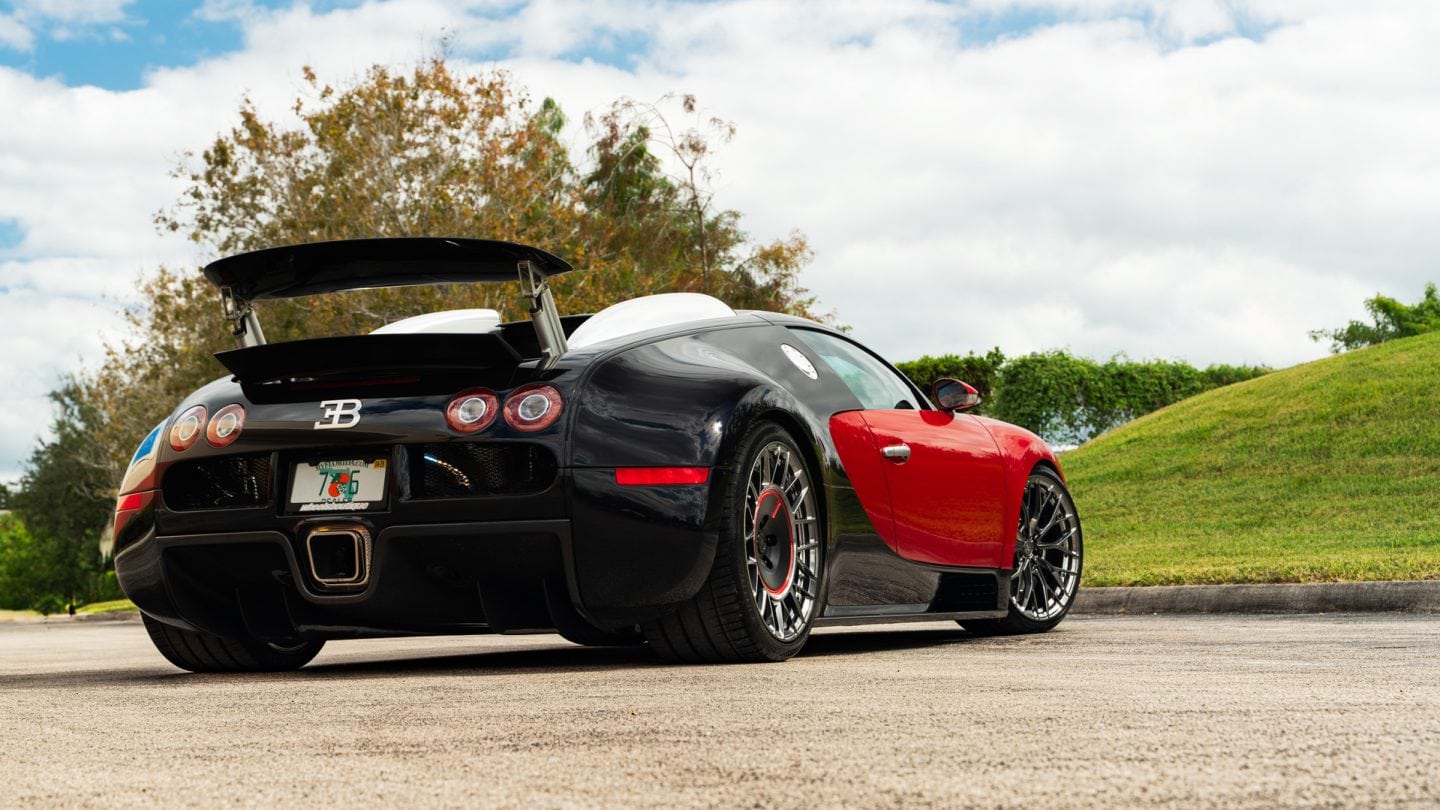 Bugatti Veyron on ANRKY AN10 + AEROSPORT