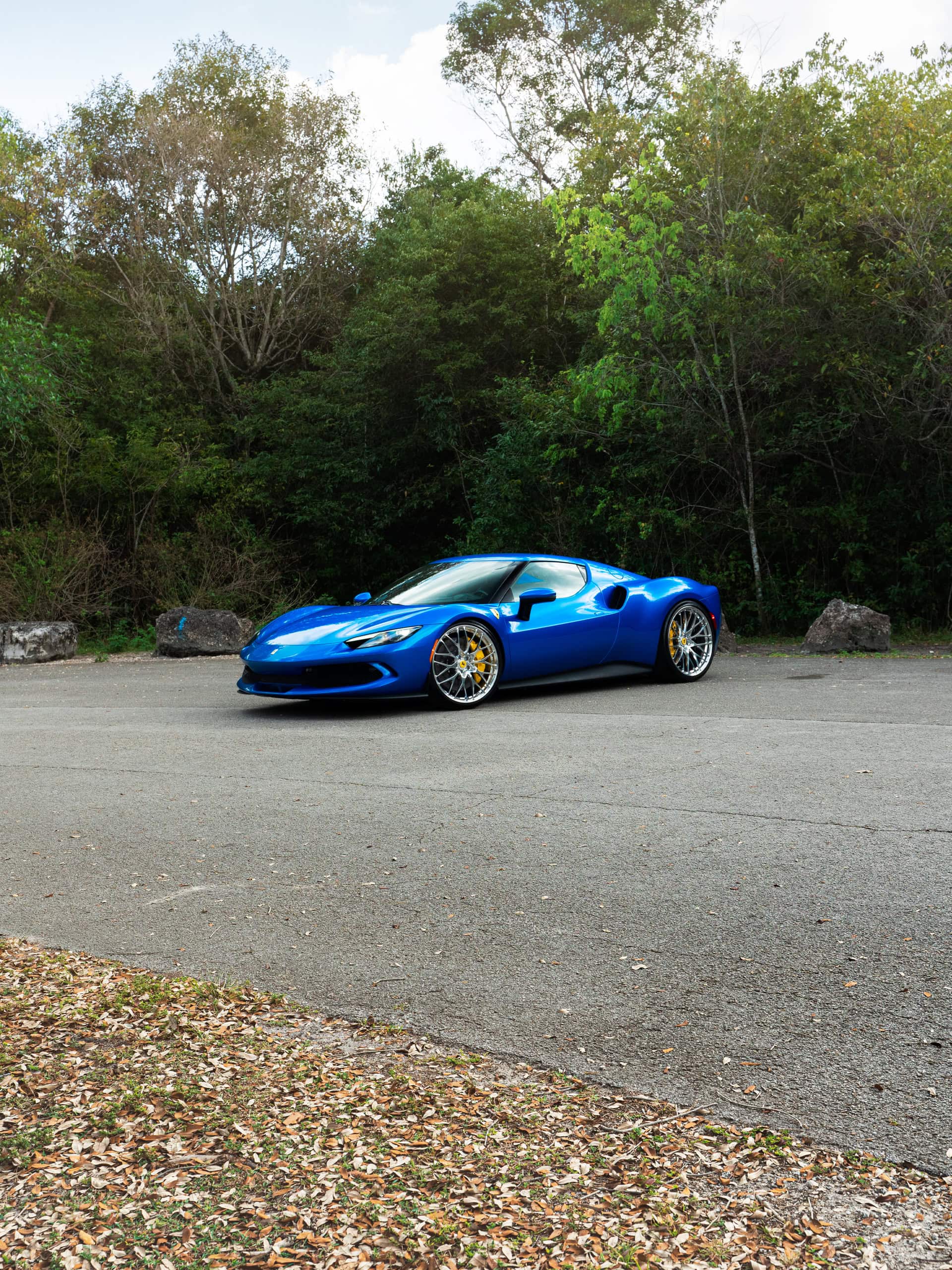 Ferrari 296 GTB | Blue Corsa | on HRE 520M | Polished Clear