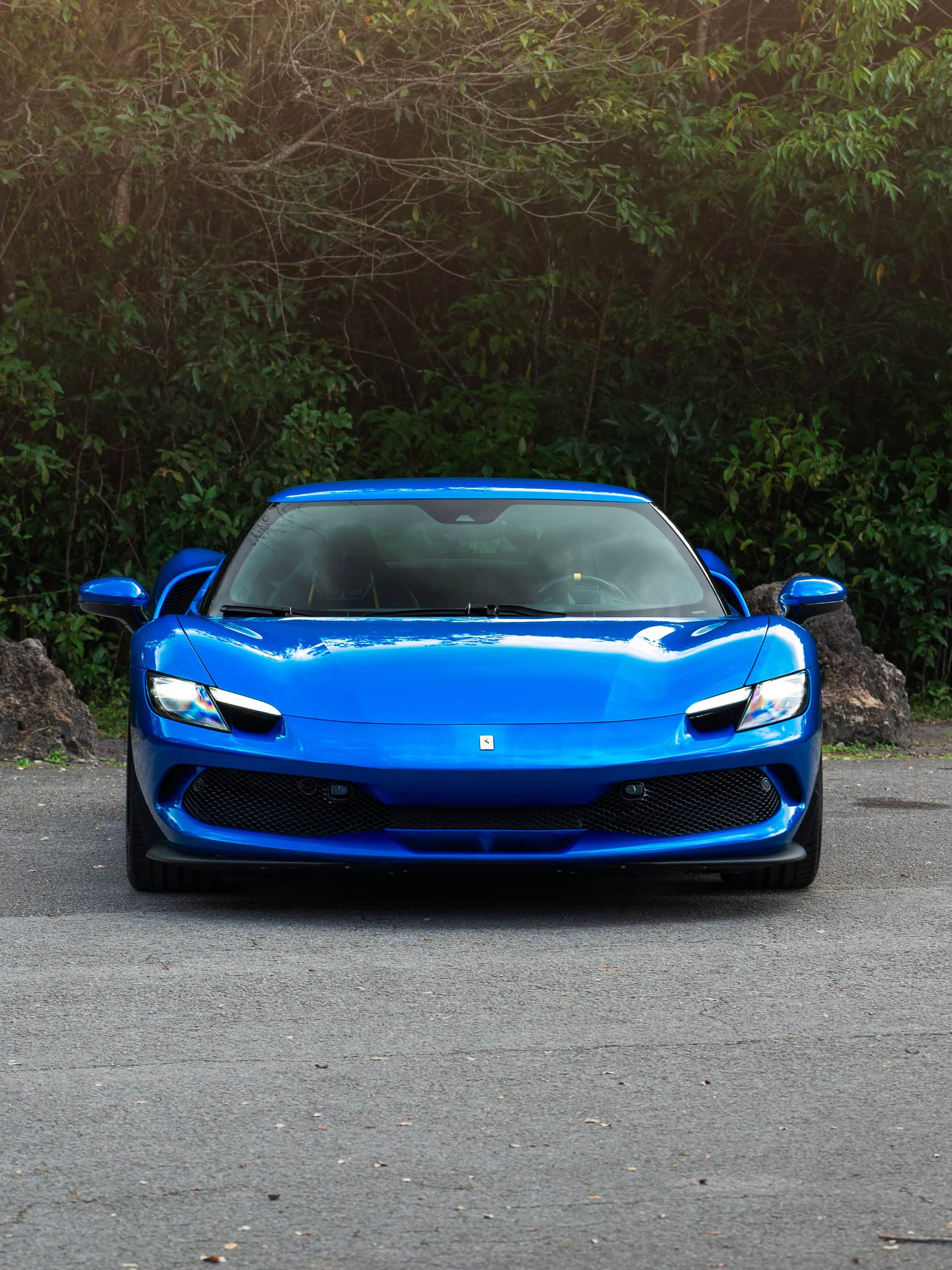 Ferrari 296 GTB | Blue Corsa | on HRE 520M | Polished Clear
