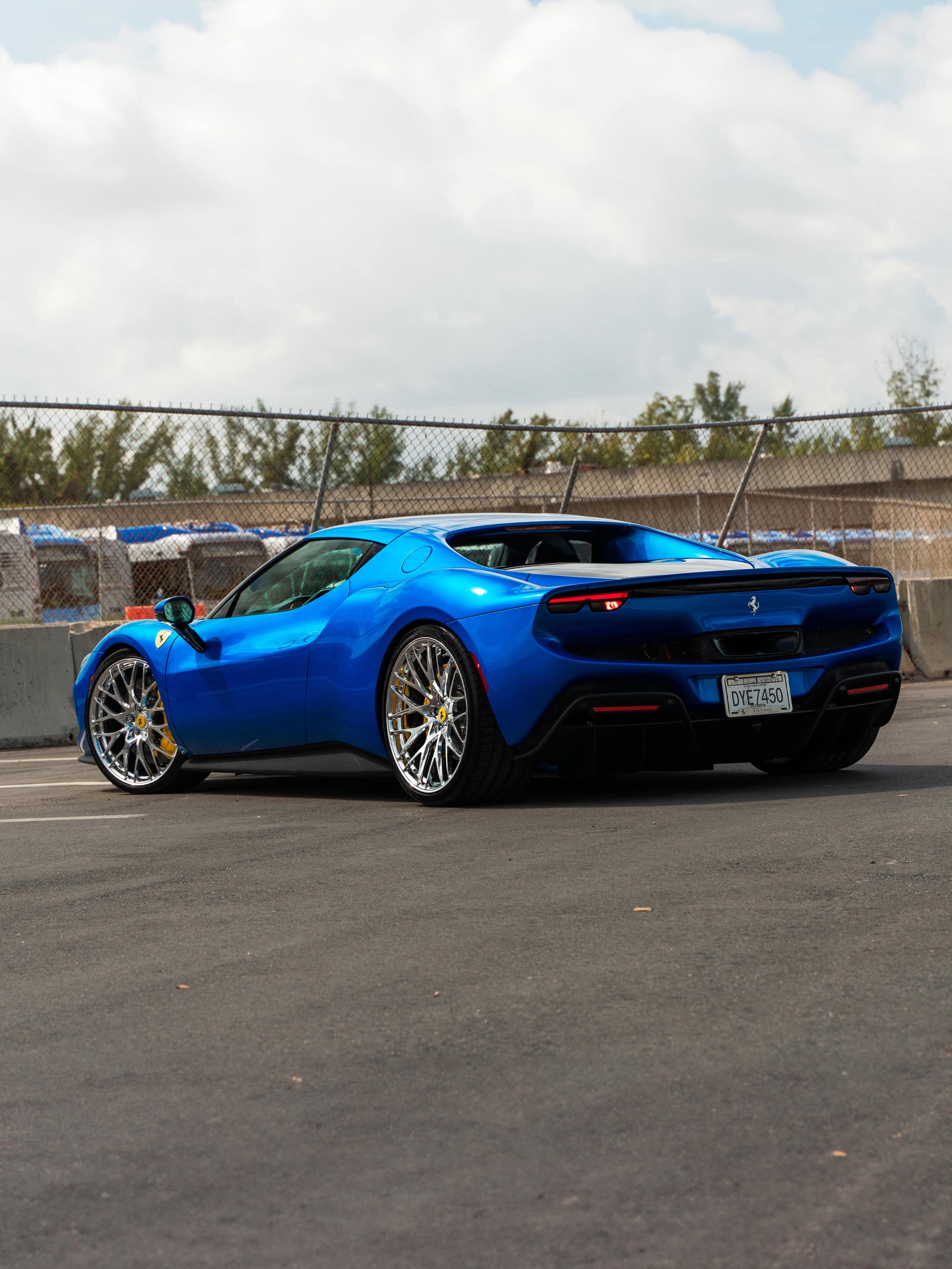 Ferrari 296 GTB | Blue Corsa | on HRE 520M | Polished Clear