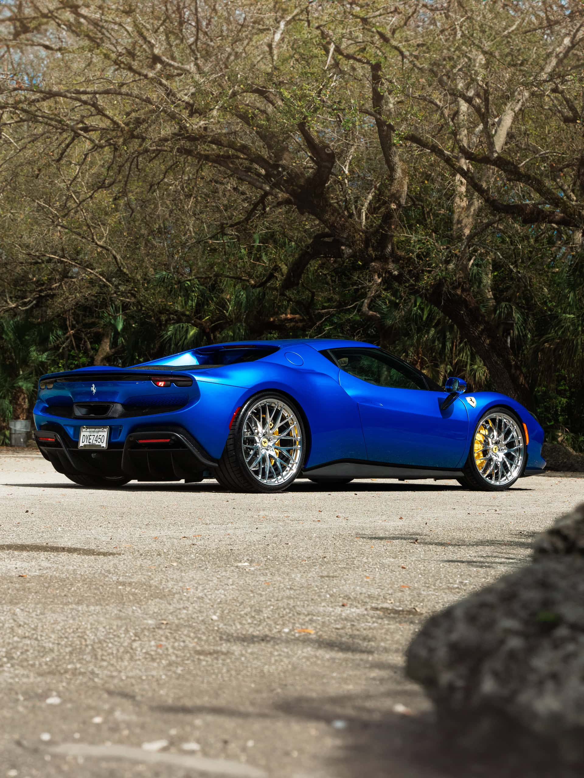 Photo 26 of Ferrari 296 GTB | Blue Corsa | on HRE 520M | Polished Clear