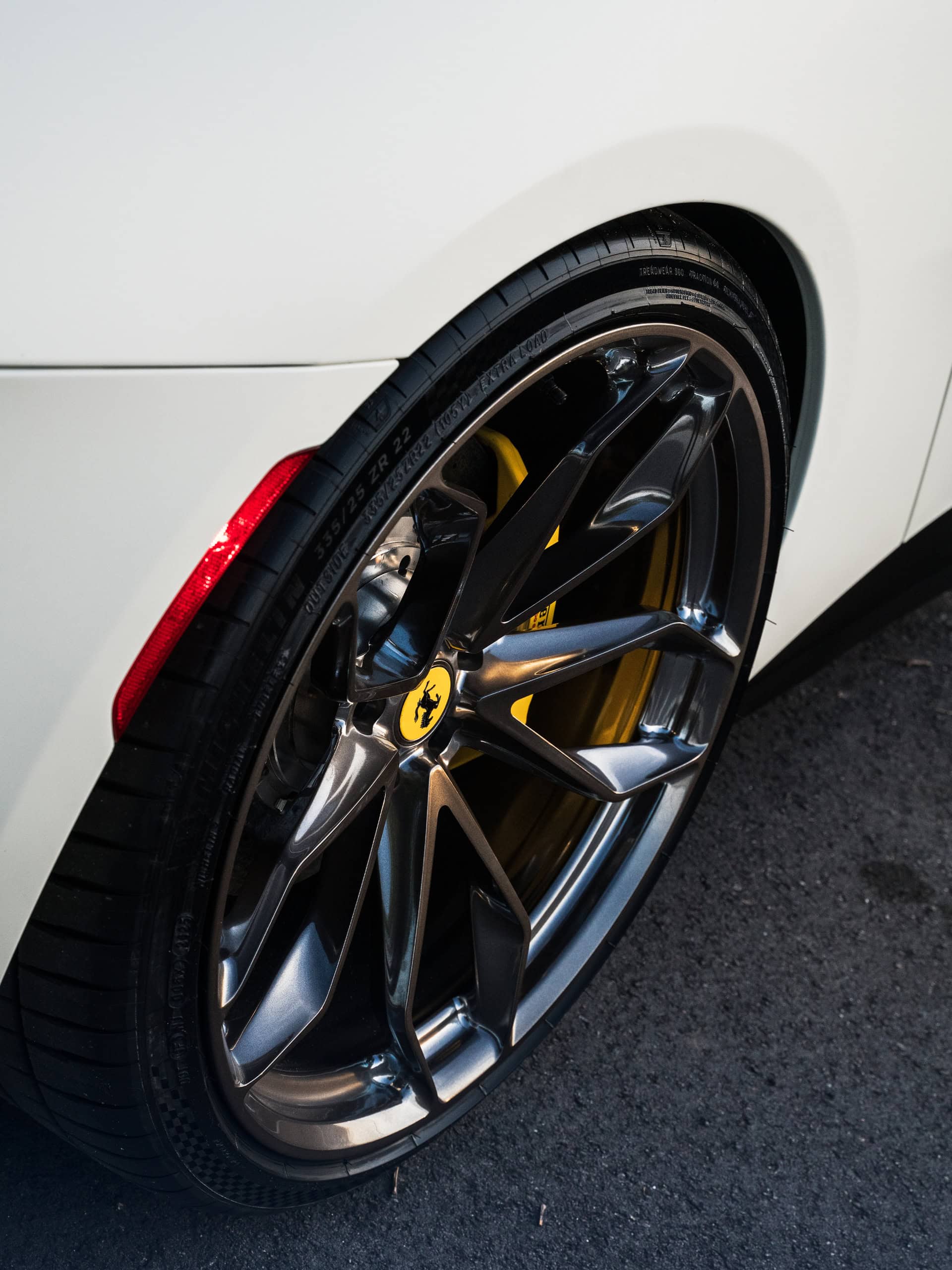 Ferrari GTC4 Lusso on HRE P201