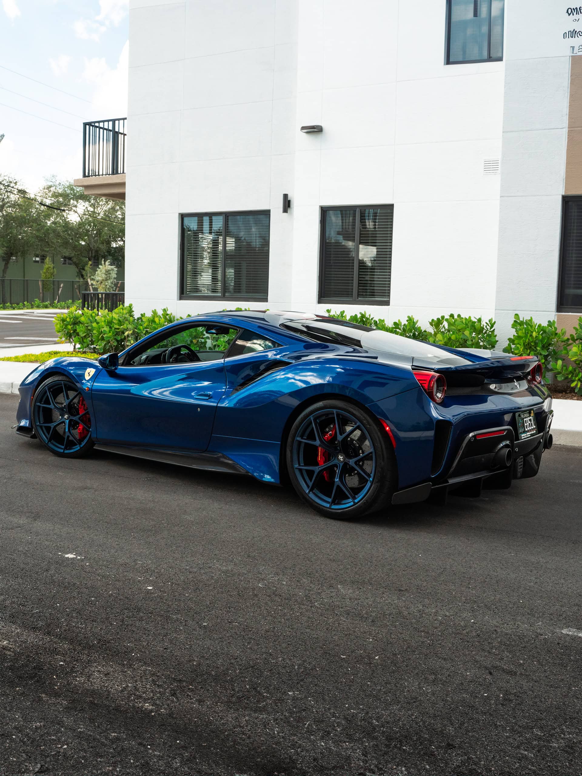 Photo 21 of Ferrari 488 Pista | TDF Blue | on iPE MFR-04 | Indigo Blue
