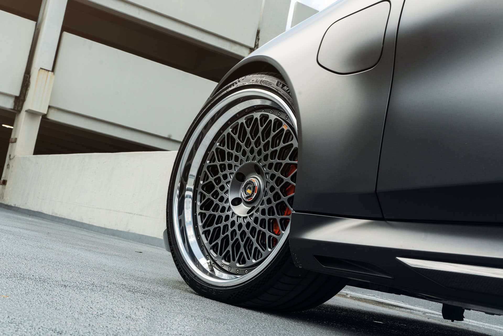 BMW G90 M5 | | on 1886 S009 | Satin Charcoal