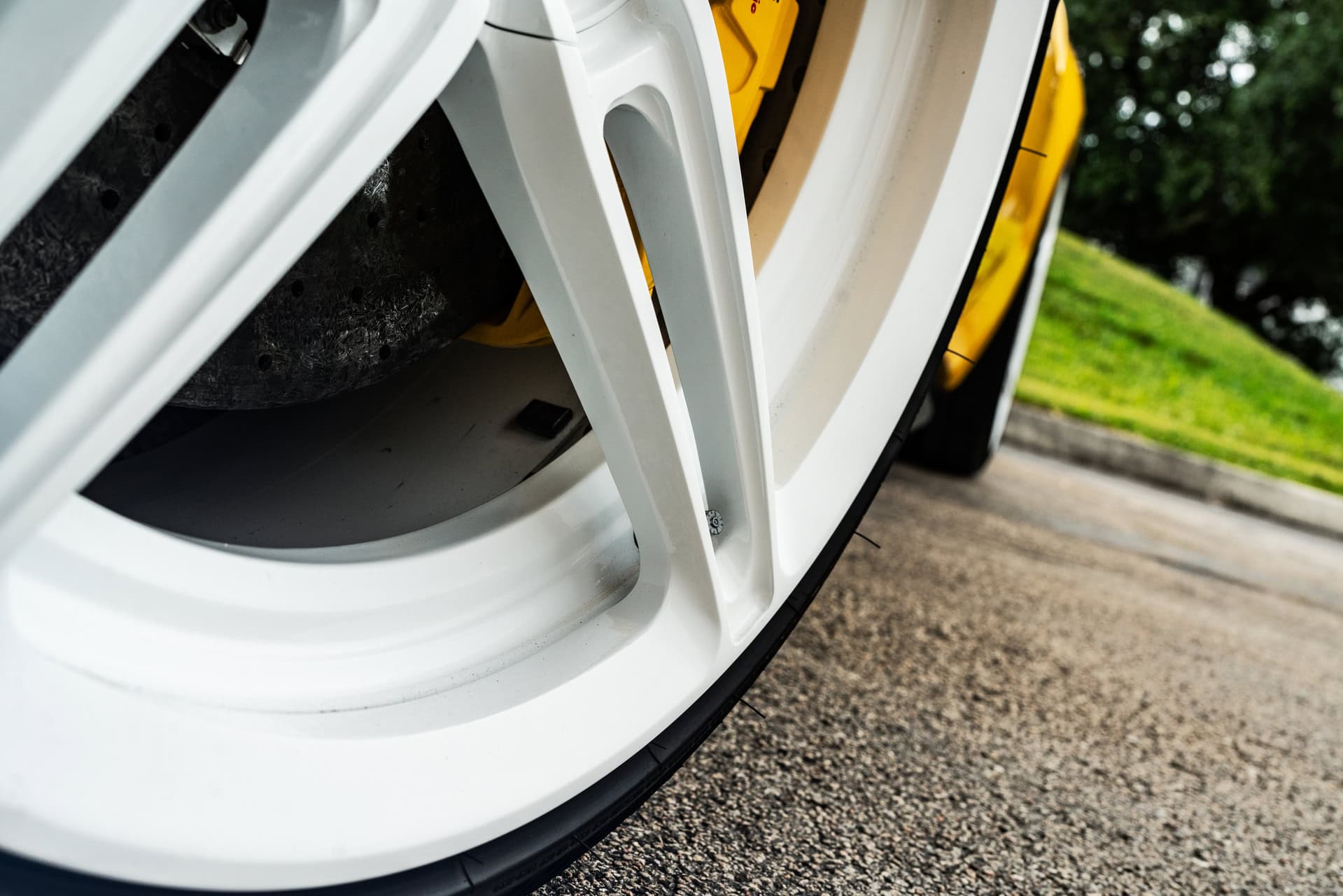 Photo 30 of Ferrari 296 GTB | Giallo Modena | on ANRKY AN27 | Gloss White