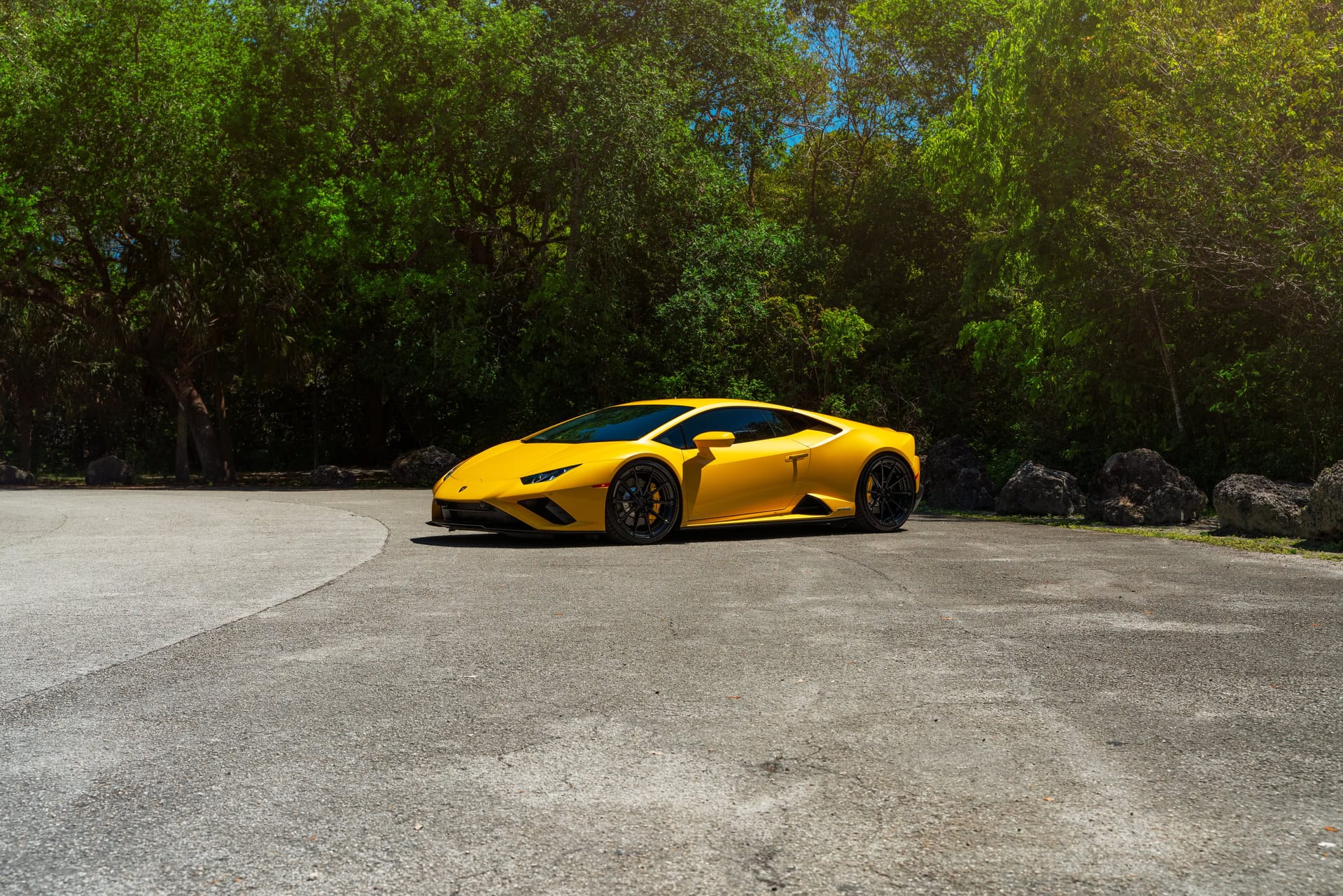 Photo 27 of Lamborghini Huracan Evo | | on ANRKY AN28 | Gloss Black