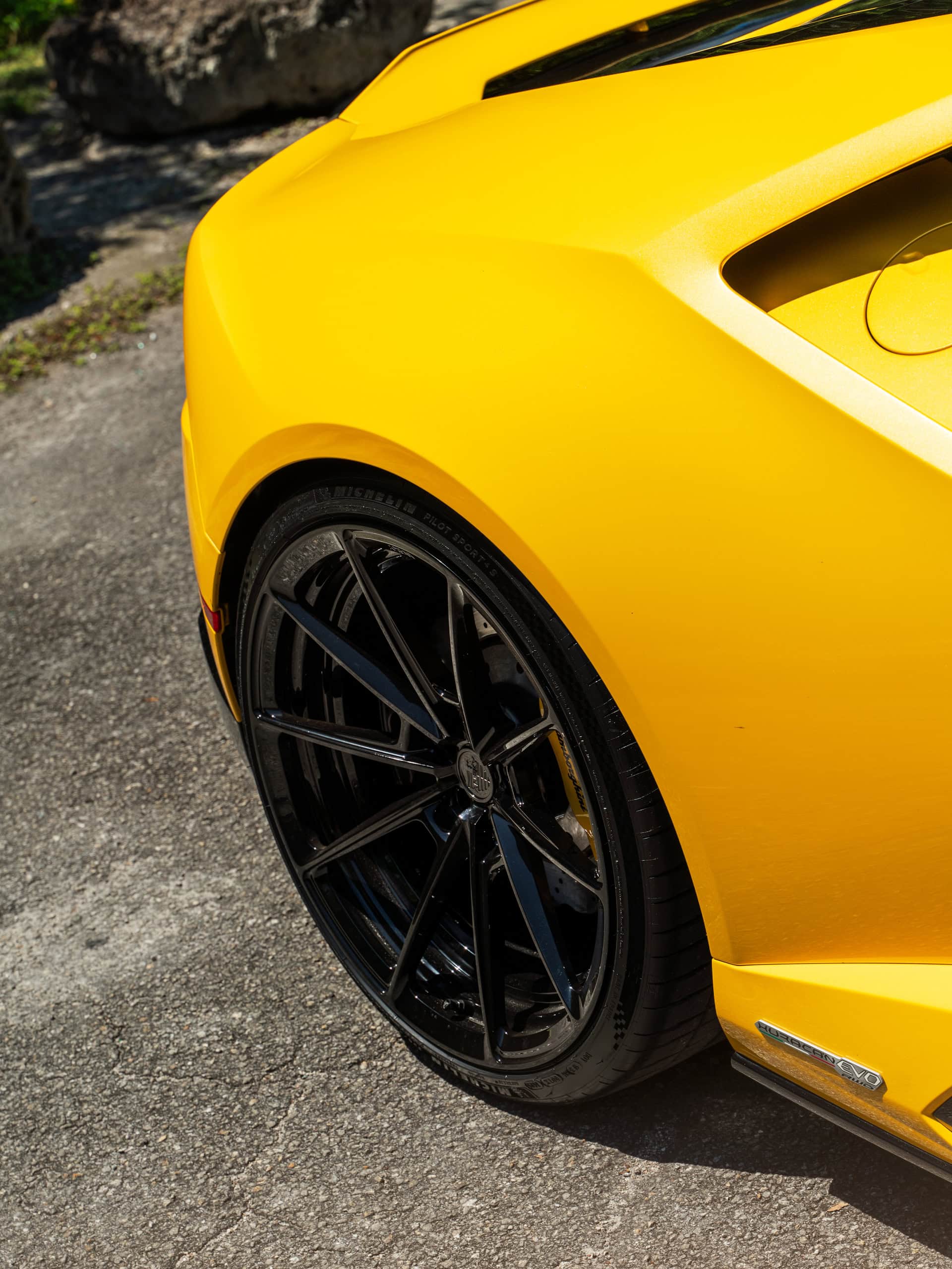 Lamborghini Huracan Evo | | on ANRKY AN28 | Gloss Black