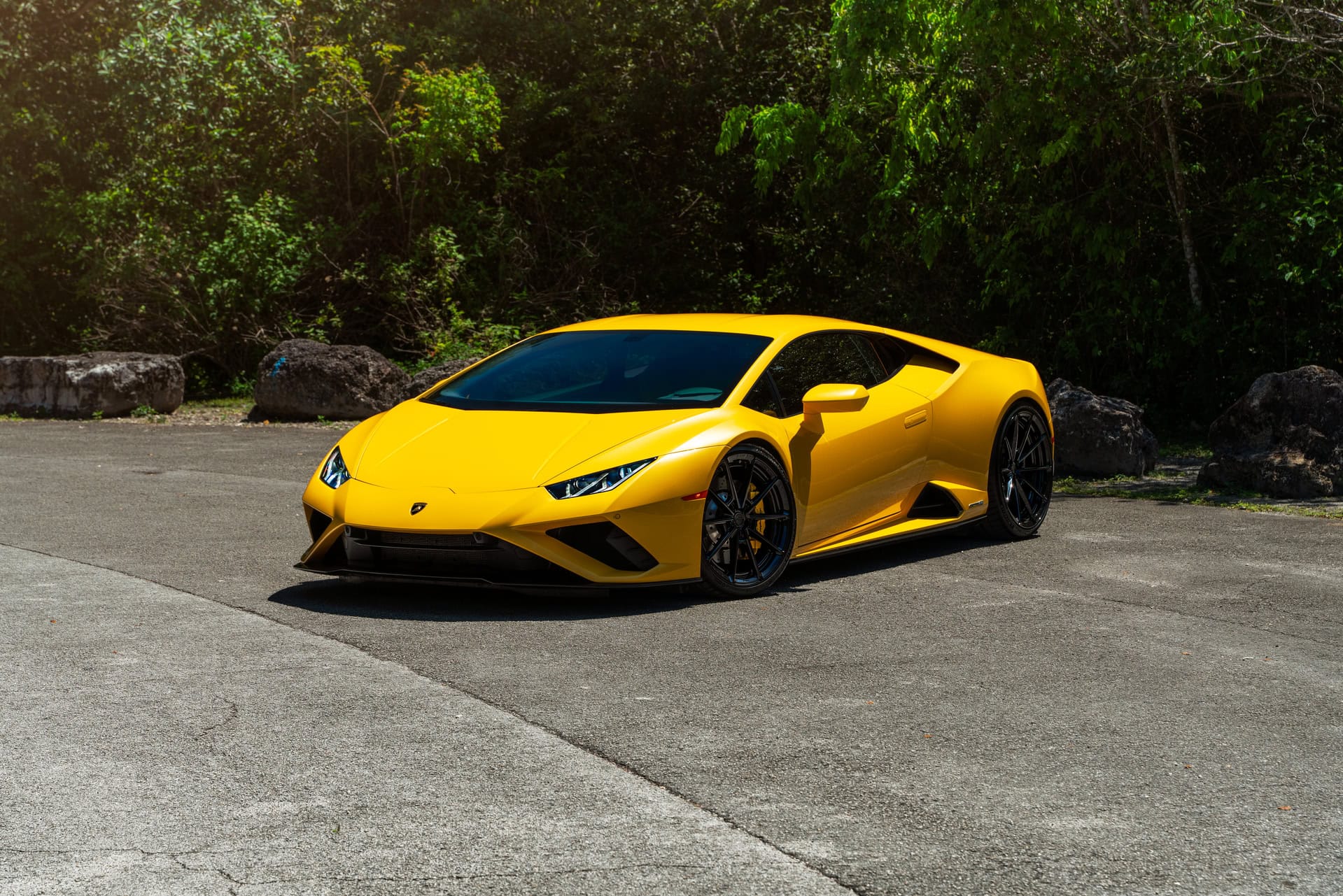 Photo 21 of Lamborghini Huracan Evo | | on ANRKY AN28 | Gloss Black