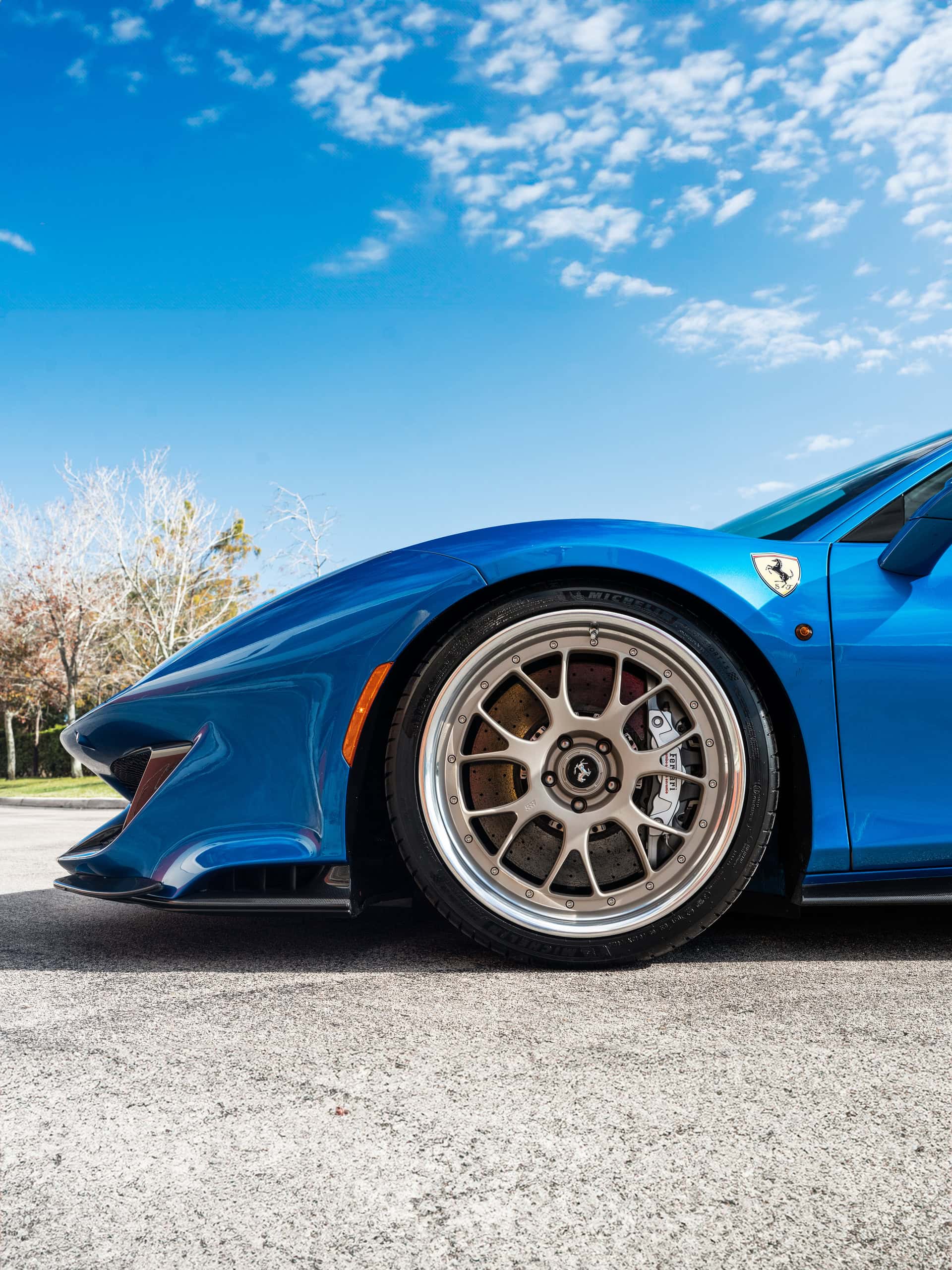 Ferrari 488 Pista | Blu Corza | on 1886 S014 | Satin White Gold