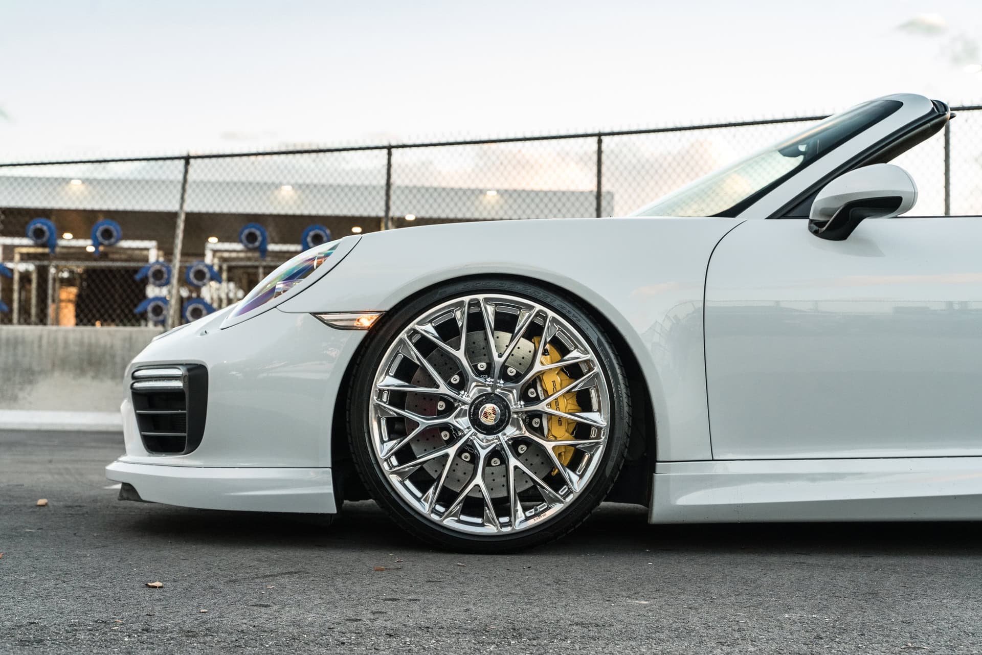 Porsche 991 Turbo S | Carerra White | on HRE P200 | Polished Clear