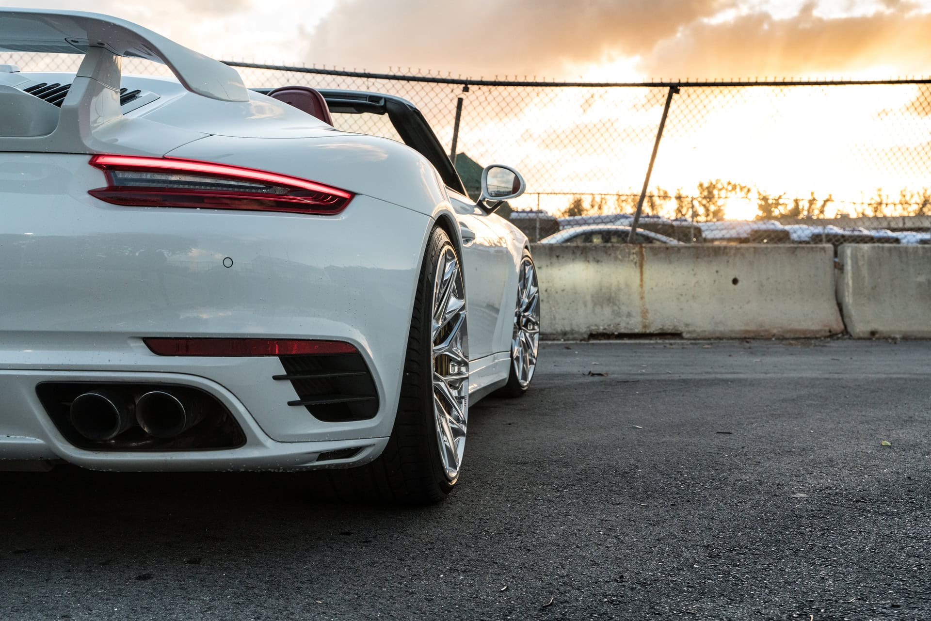 Porsche 991 Turbo S | Carerra White | on HRE P200 | Polished Clear