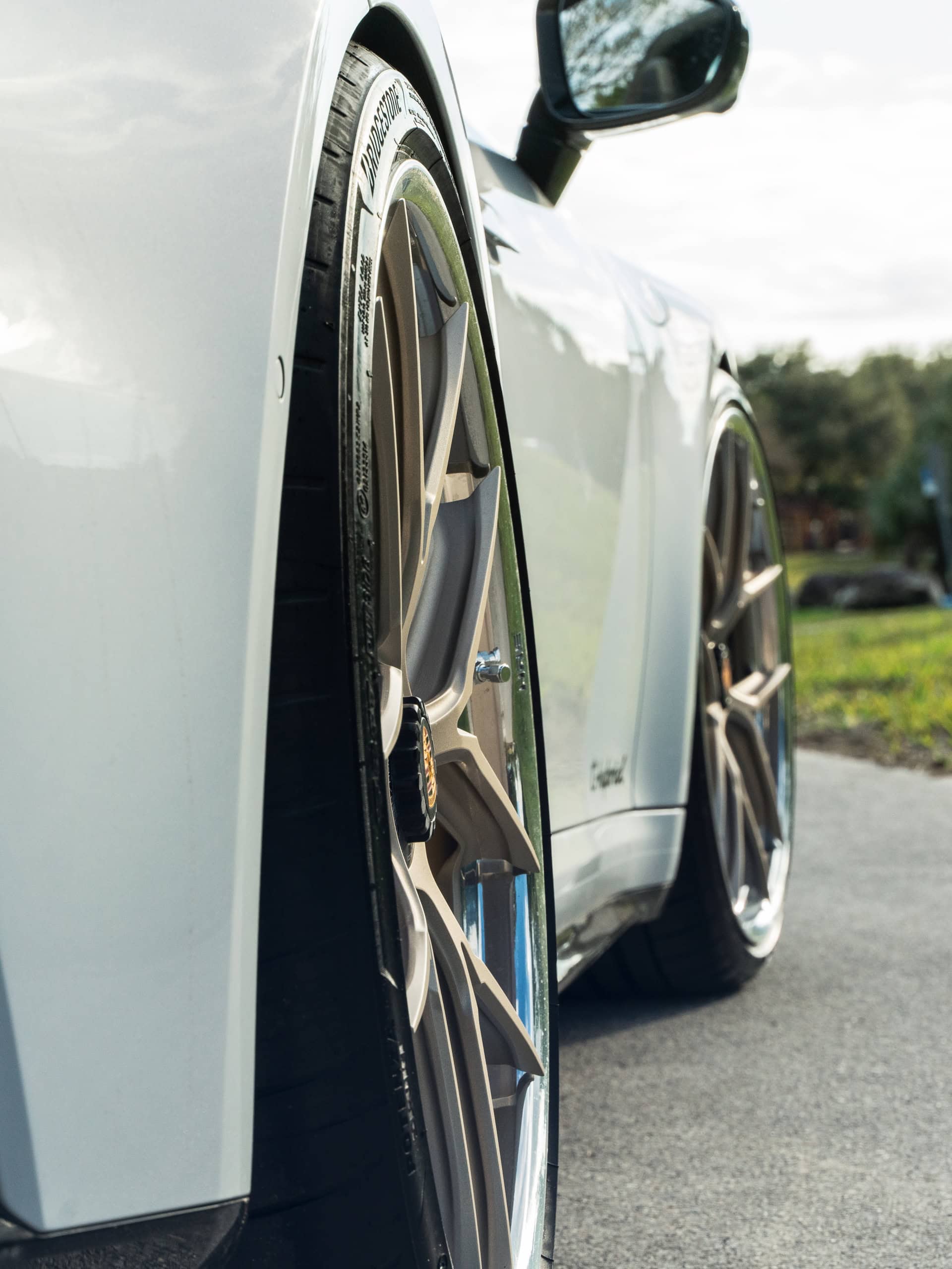 Porsche 992.2 GTS | Ice Gray Metallic | on HRE S101SC | Satin White Gold