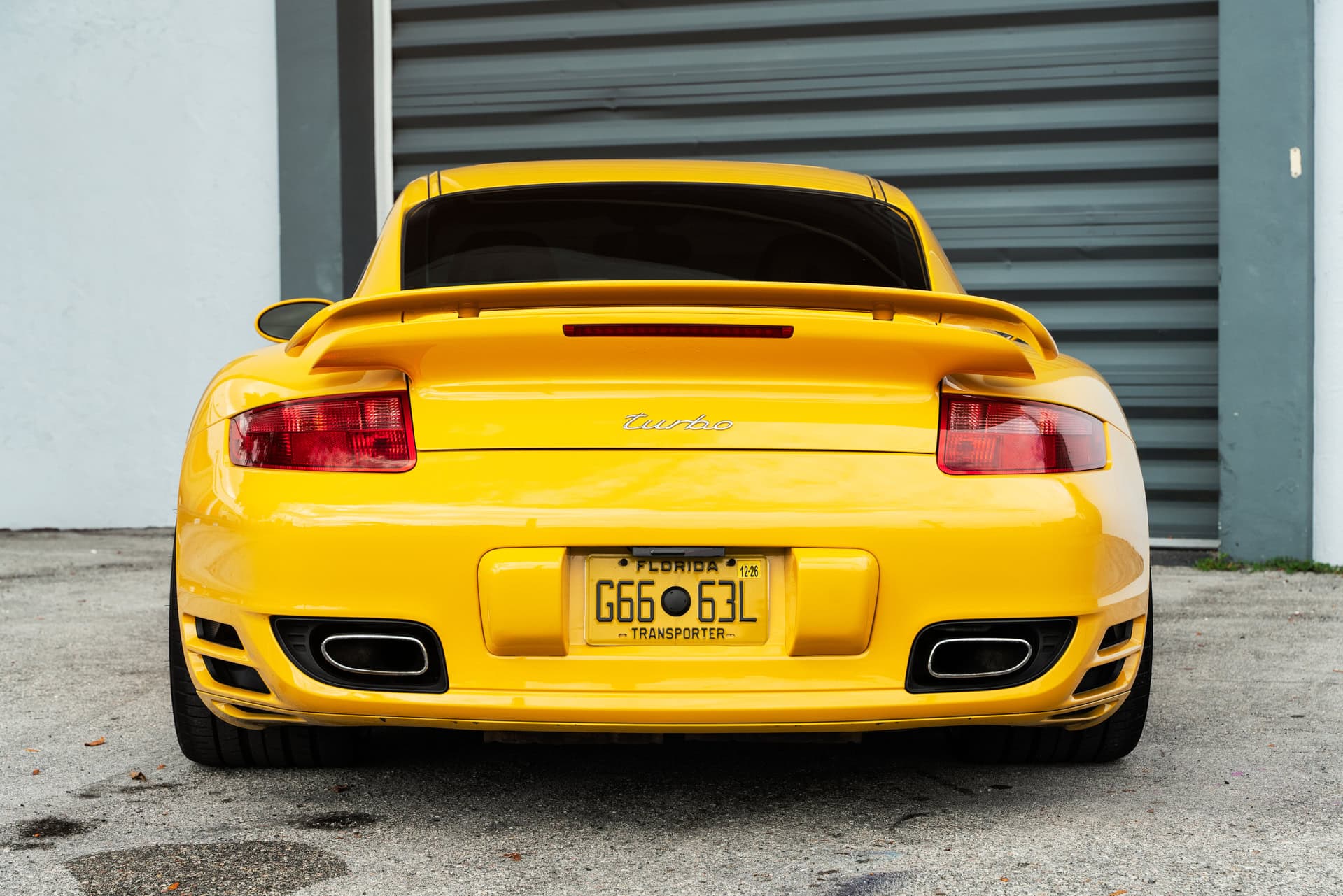 Porsche 997 Turbo | Signal Yellow | on HRE 527 FMR | Satin Charcoal