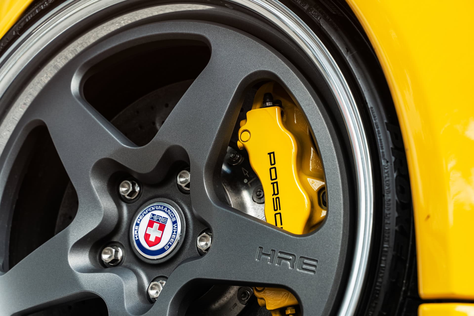 Porsche 997 Turbo | Signal Yellow | on HRE 527 FMR | Satin Charcoal