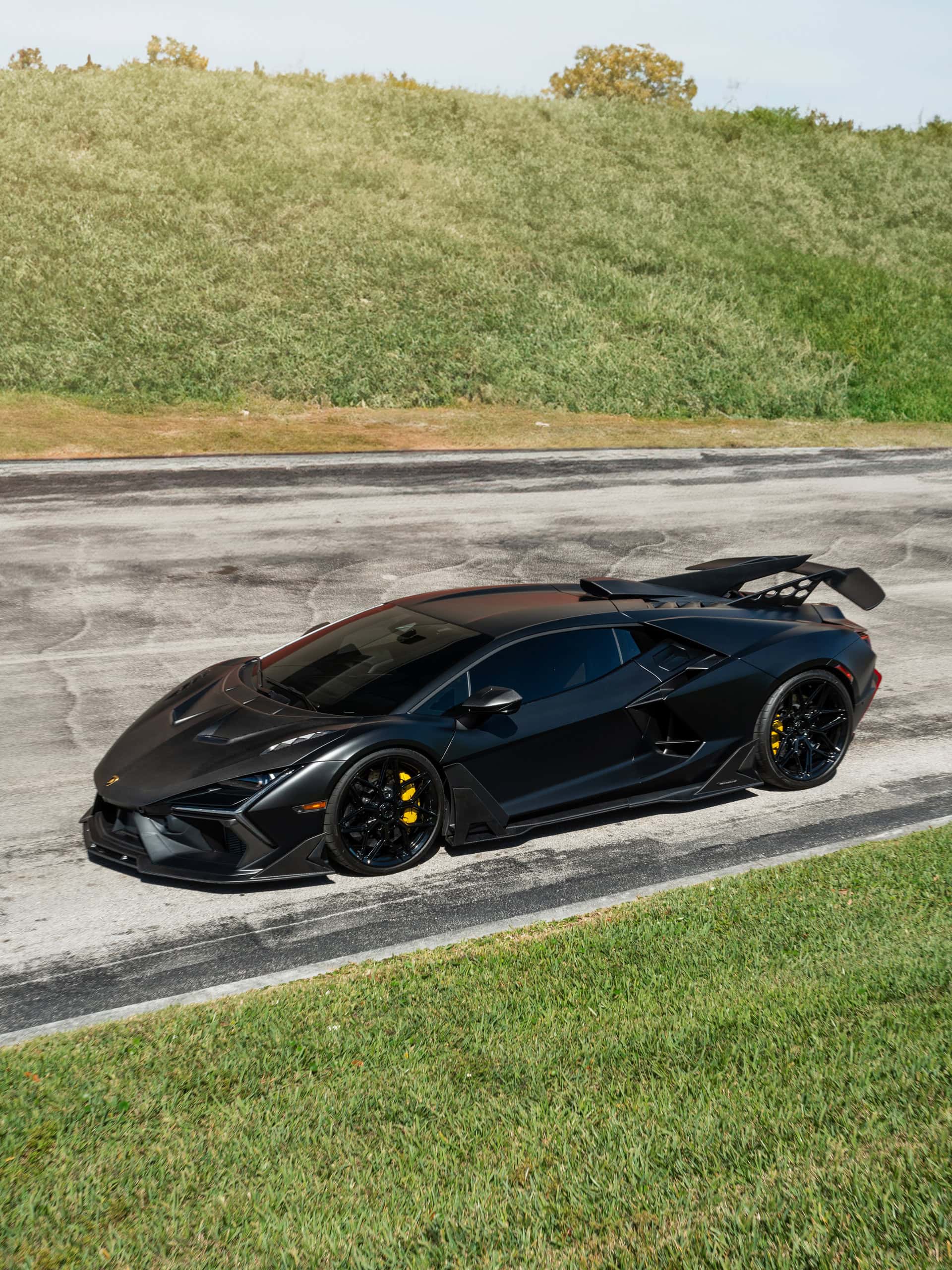 Photo 31 of Duke Dynamics Revuelto | Nero | on Vossen S21-08 Wheels | Gloss Black