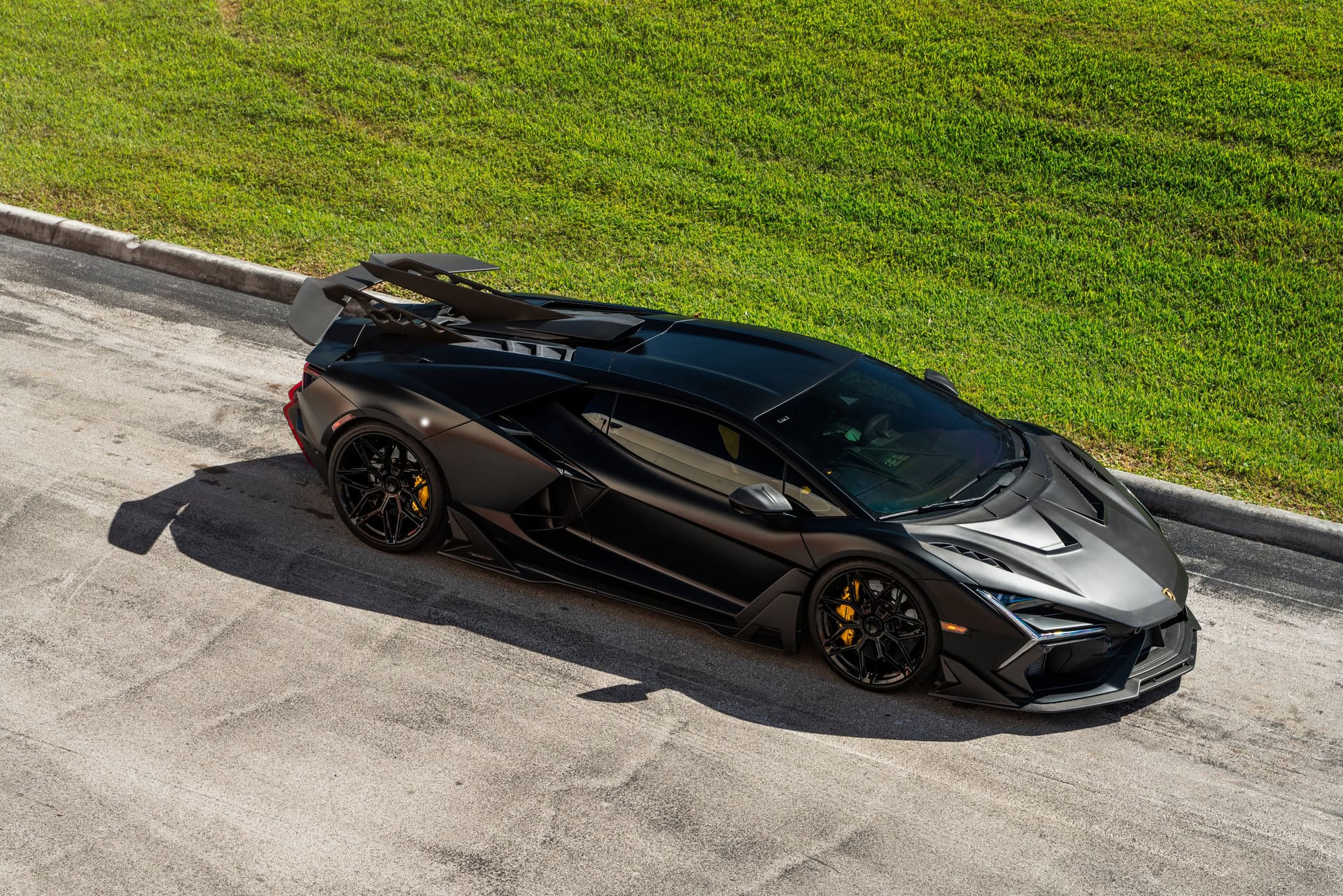 Photo 25 of Duke Dynamics Revuelto | Nero | on Vossen S21-08 Wheels | Gloss Black