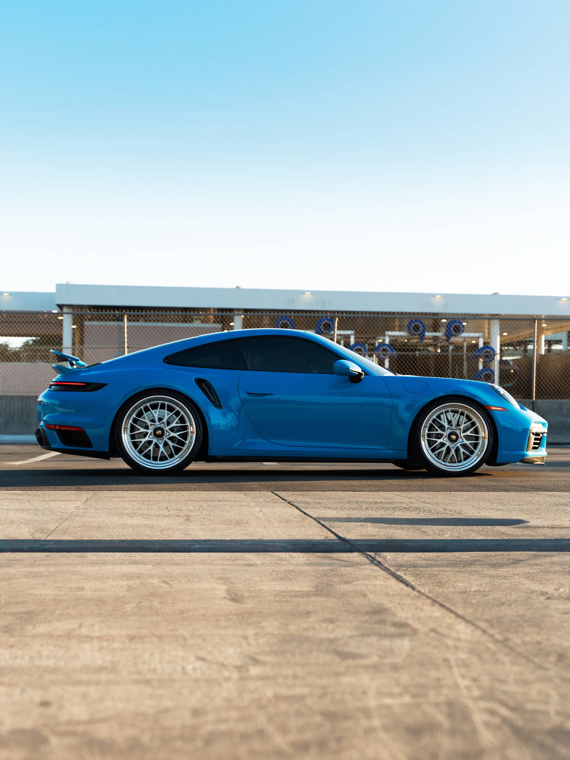 Porsche 992.1 Turbo S | Riviera Blue| on HRE 520 FMR | Brushed Clear