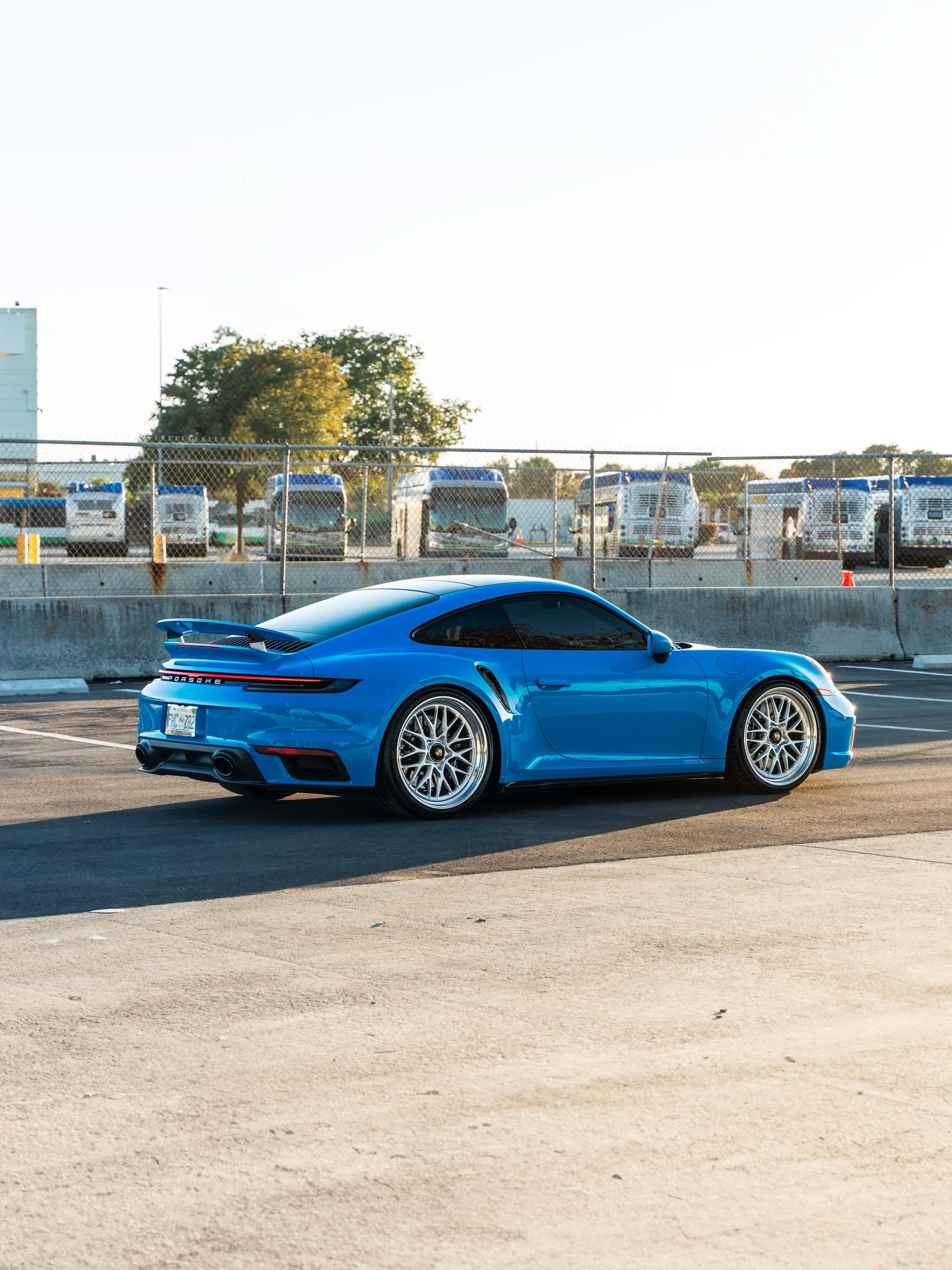 Porsche 992.1 Turbo S | Riviera Blue| on HRE 520 FMR | Brushed Clear