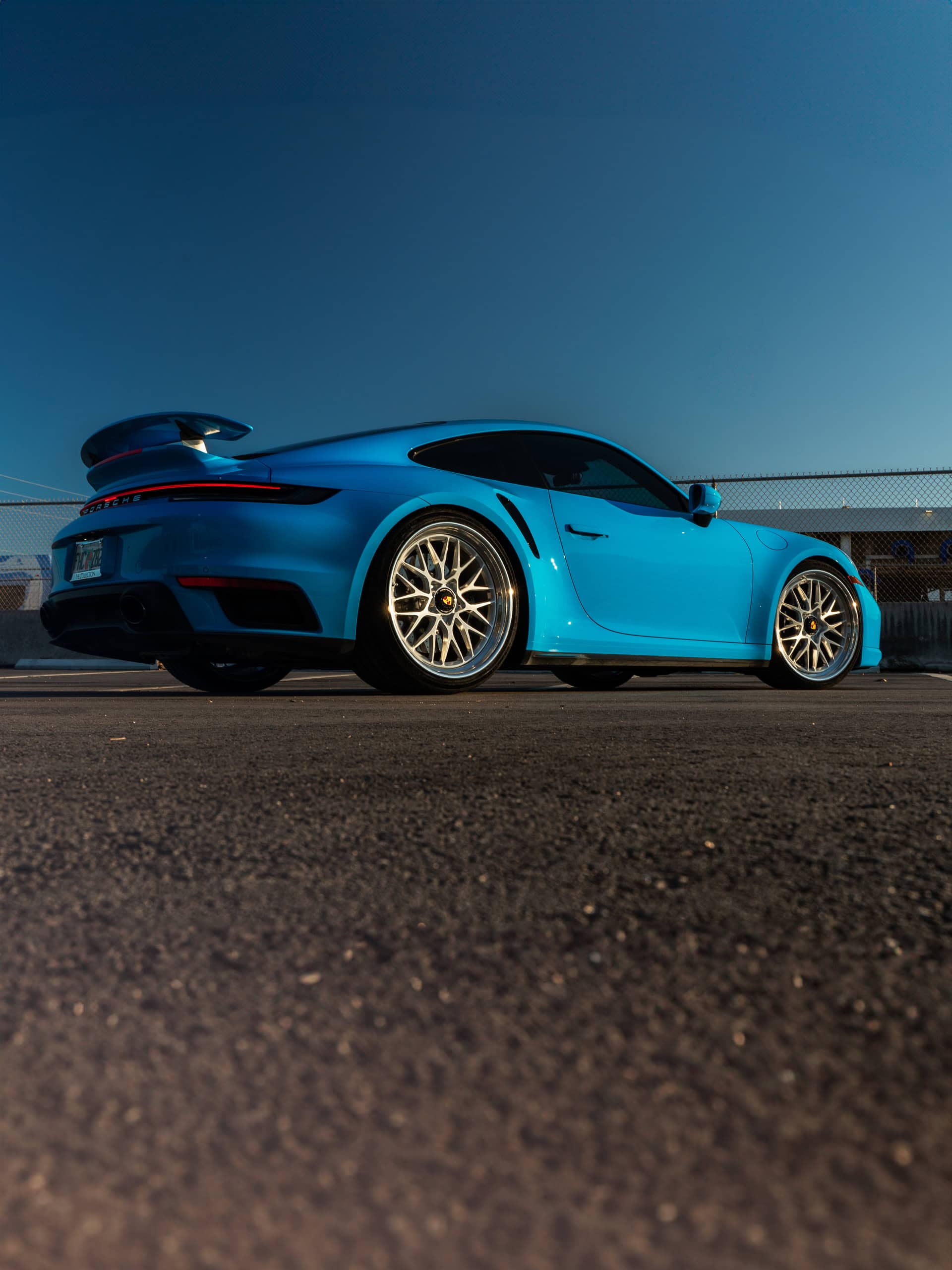 Porsche 992.1 Turbo S | Riviera Blue| on HRE 520 FMR | Brushed Clear