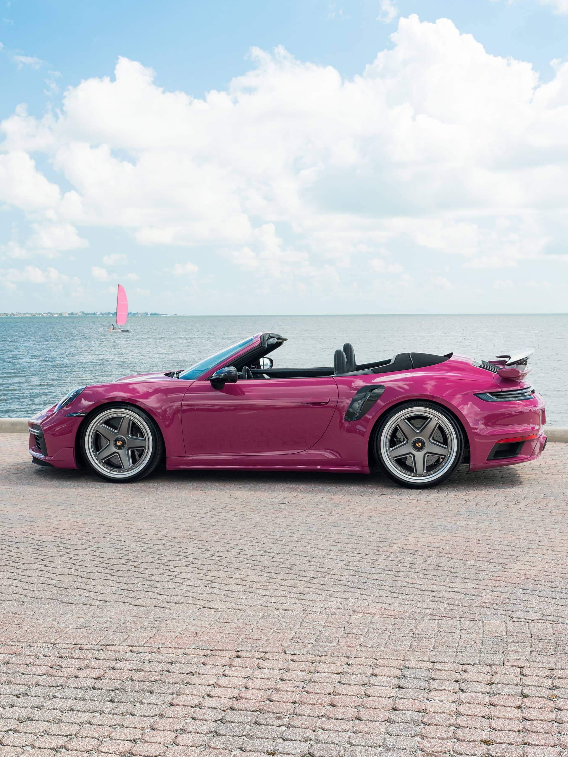 Porsche 992.1 Turbo S | Ruby Star | on HRE 517 FMR | Frozen Polished Dark Clear