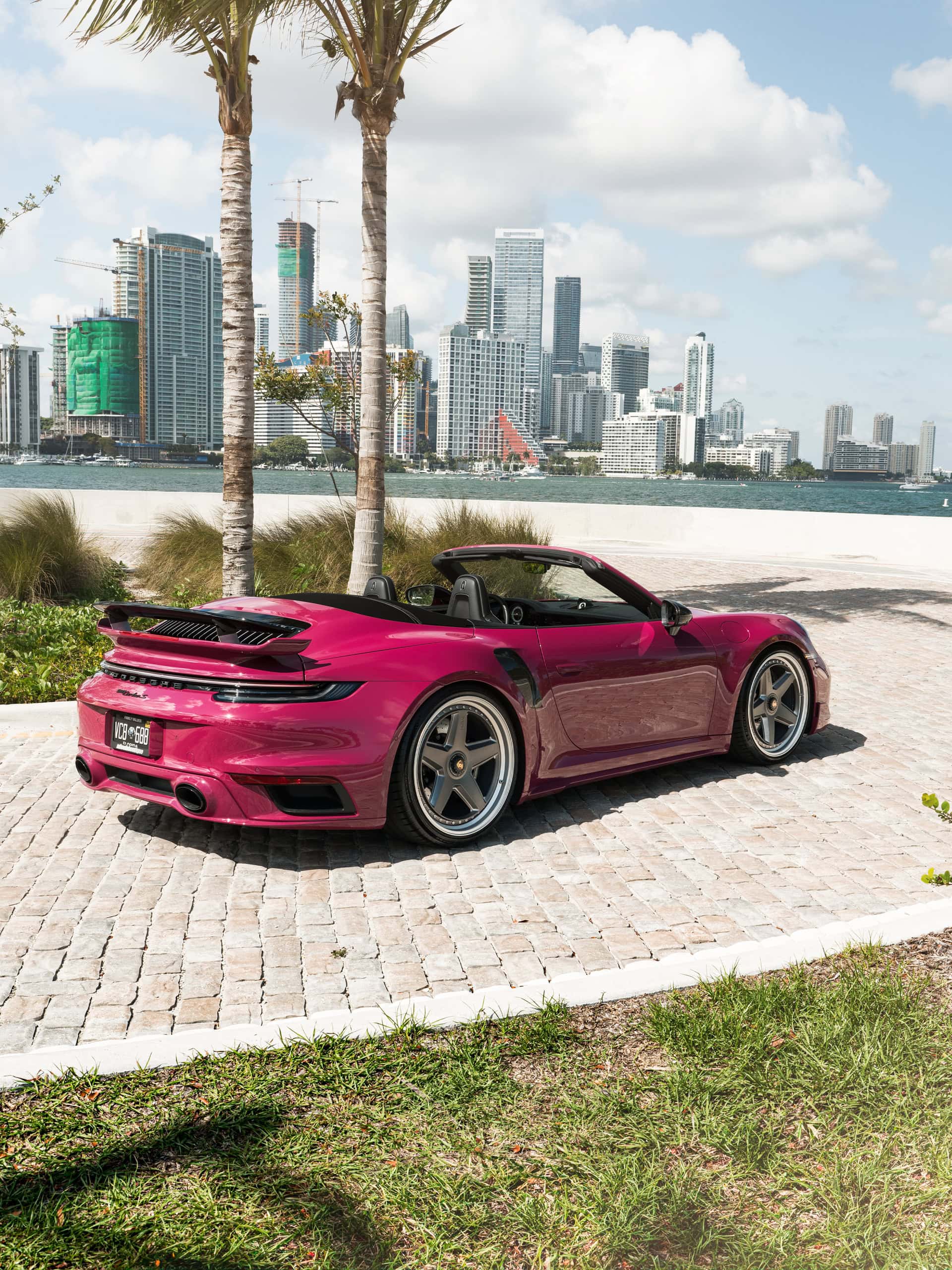 Porsche 992.1 Turbo S | Ruby Star | on HRE 517 FMR | Frozen Polished Dark Clear
