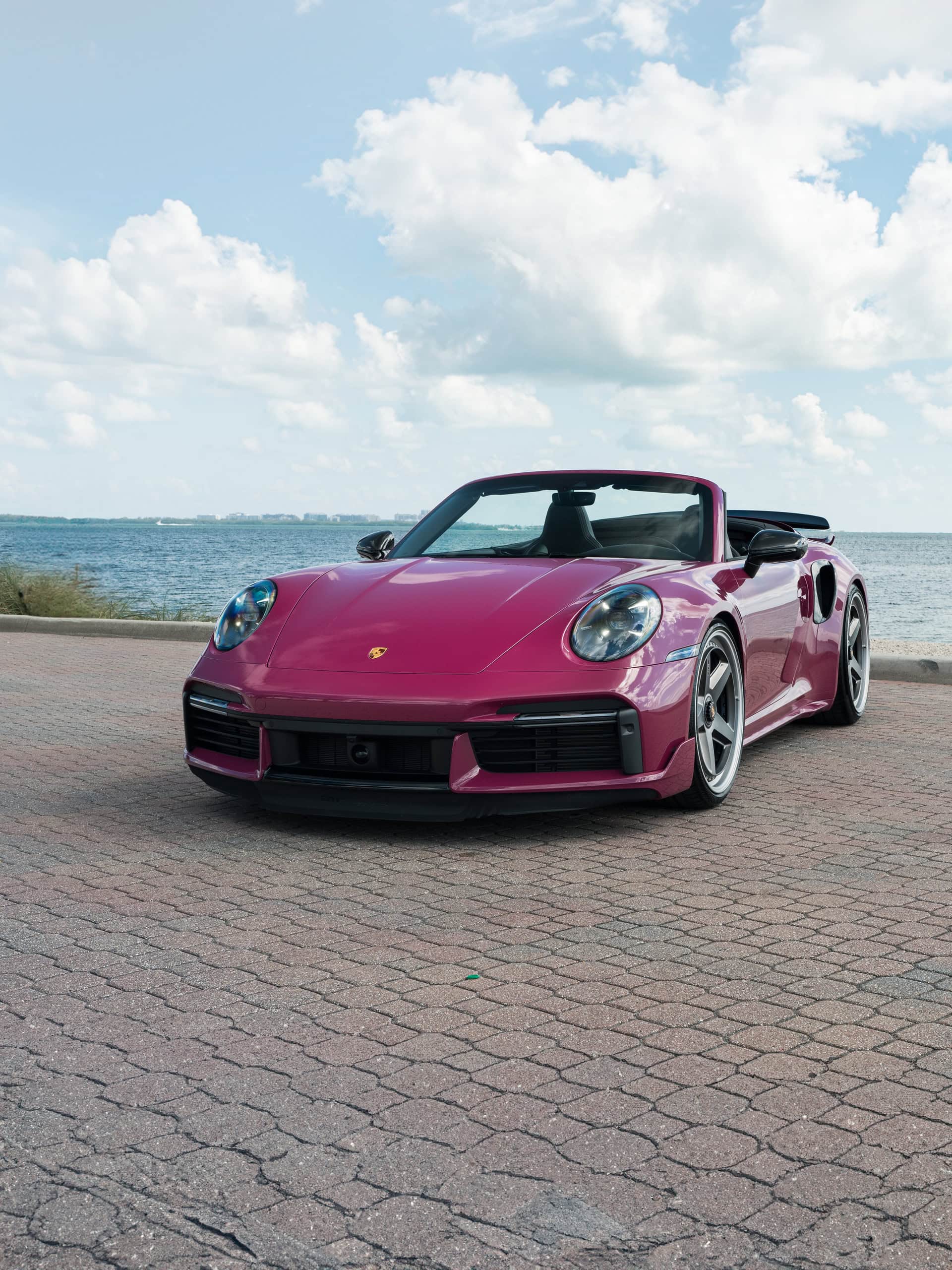 Porsche 992.1 Turbo S | Ruby Star | on HRE 517 FMR | Frozen Polished Dark Clear
