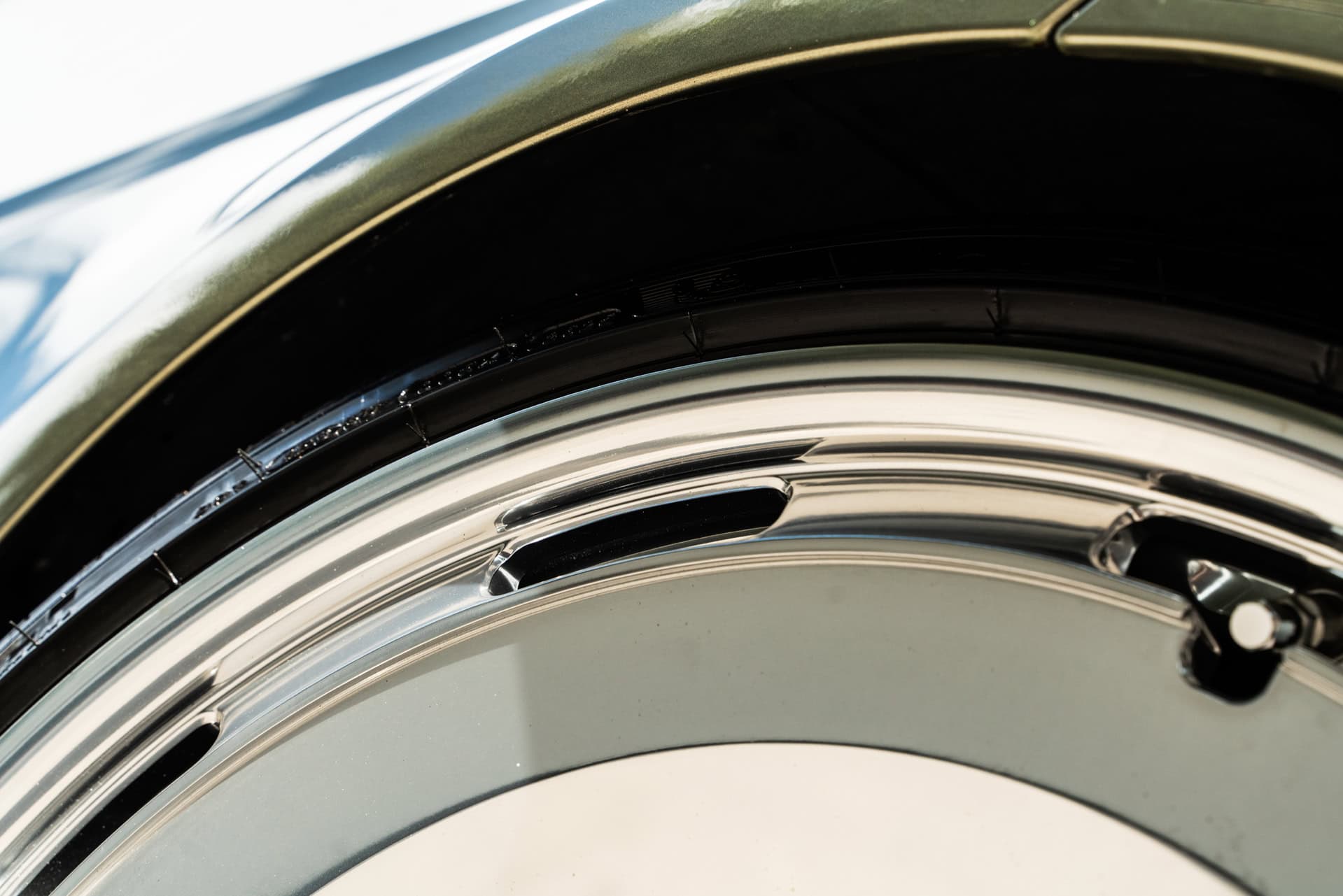Merecedes Benz W223 S580 | on Avant Garde  AGL93 | Polished Clear