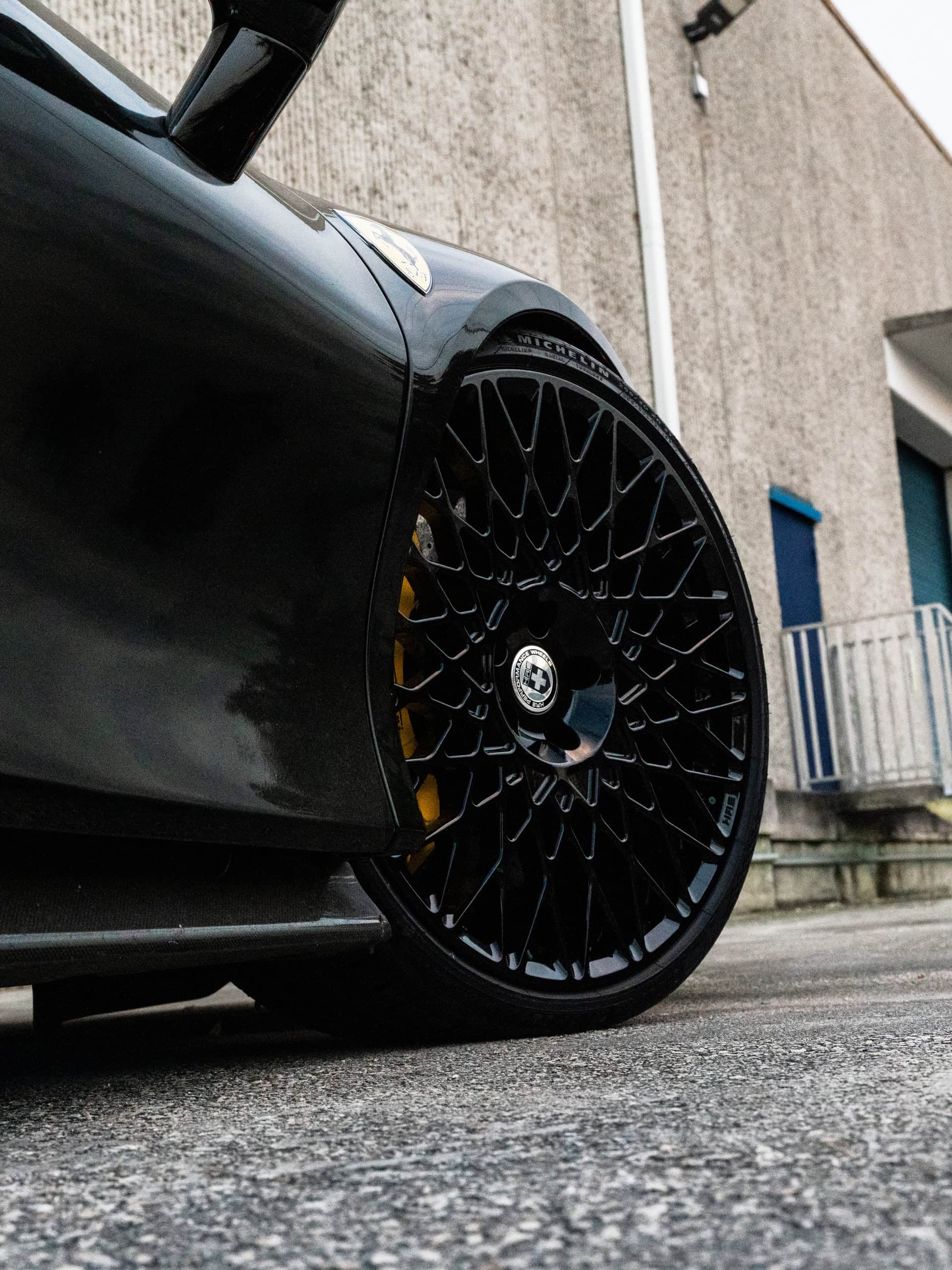 Ferrari SF90 | Nero | on HRE 501M | Gloss Black