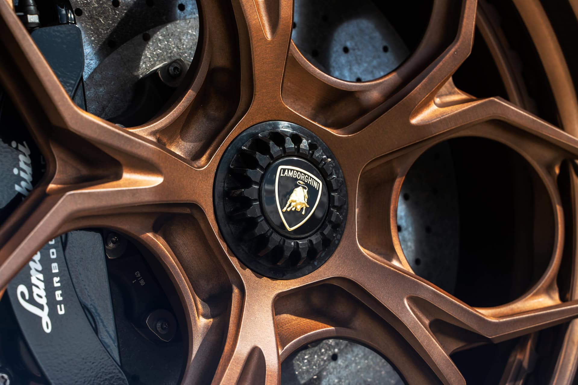 Photo 30 of Lamborghini Aventador SVJ Roadster | | on HRE S111SC | Polished Frozen Bronze