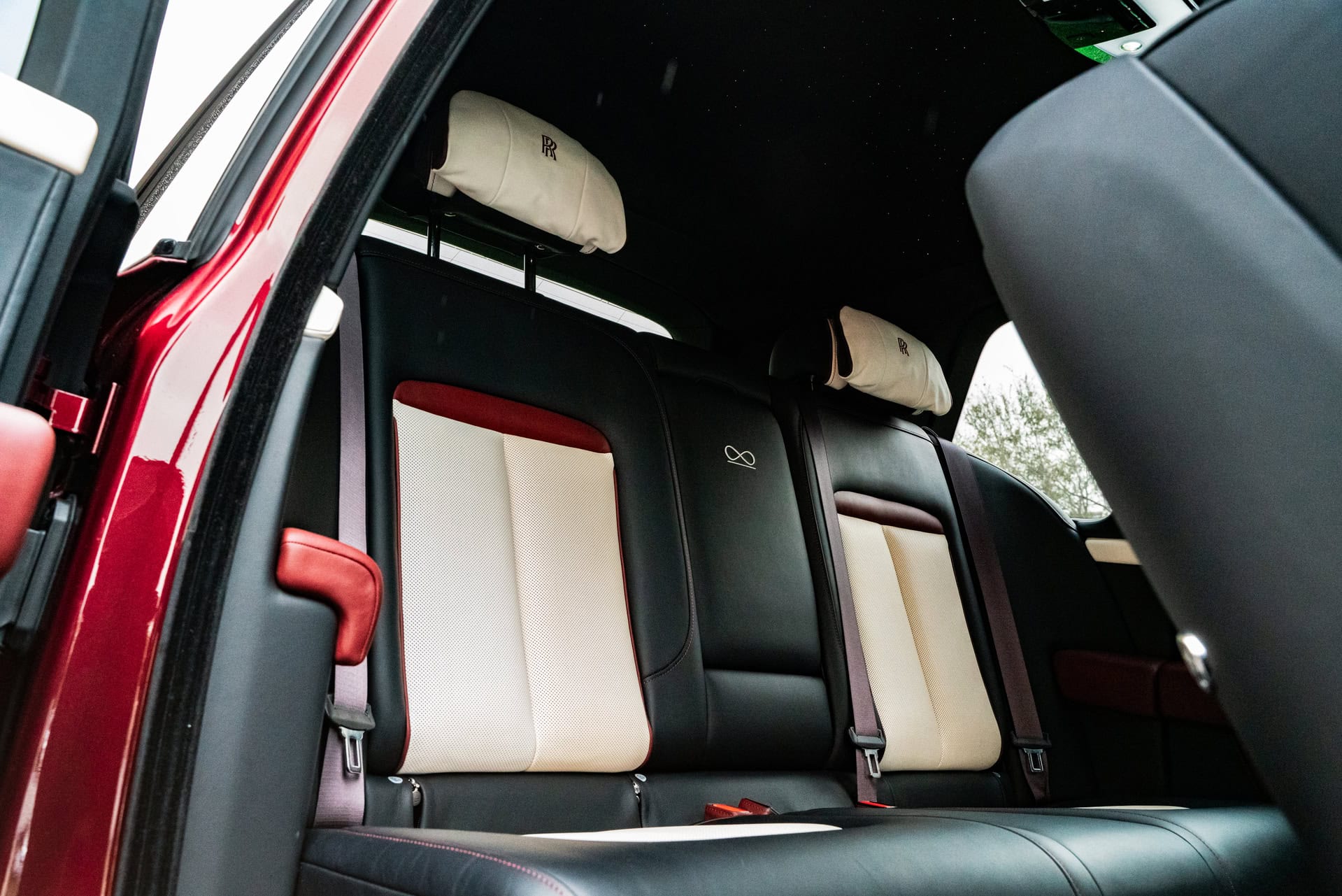 Urban Automitive Cullinan | | on HRE L108M | Polished Dark Clear