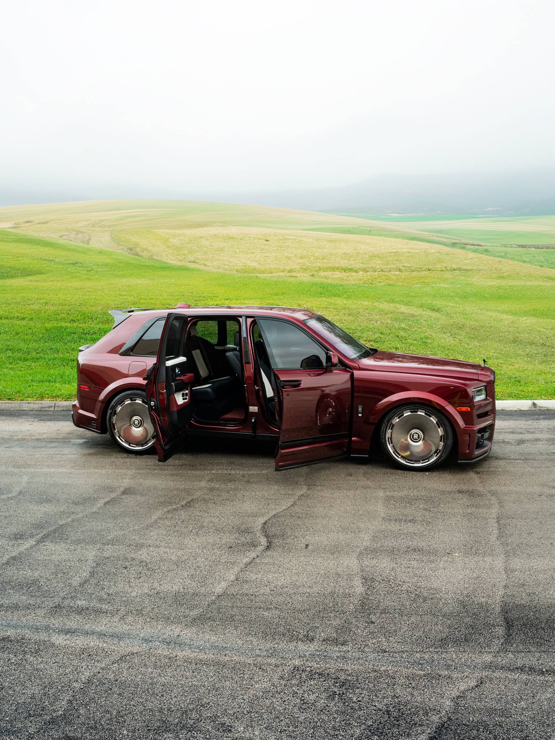 Urban Automitive Cullinan | | on HRE L108M | Polished Dark Clear