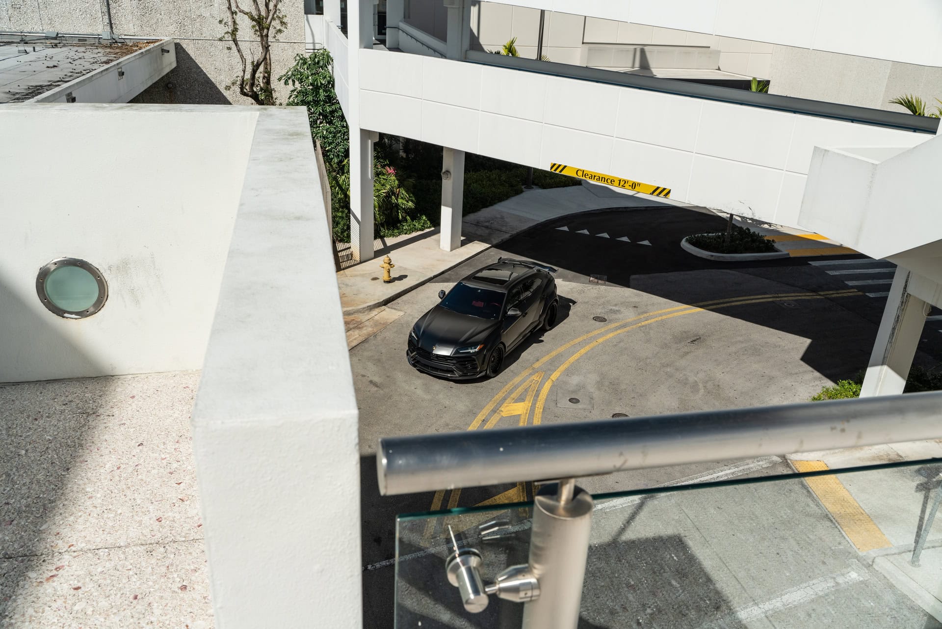 1016 Industries: Urus | Nero Noctis | on 1886 S009 | Satin Black