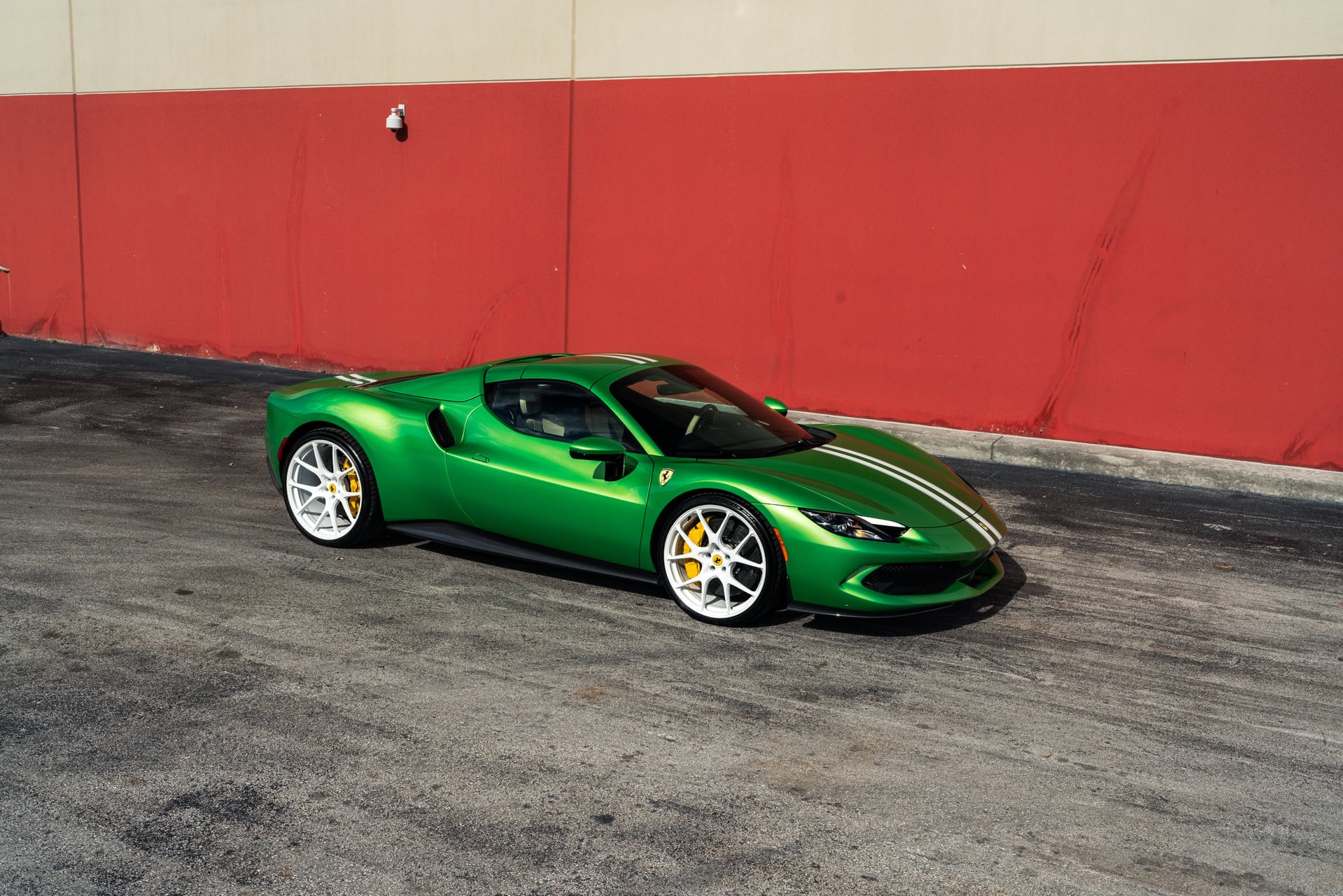Photo 26 of Ferrari 296 GTS on HRE 521M