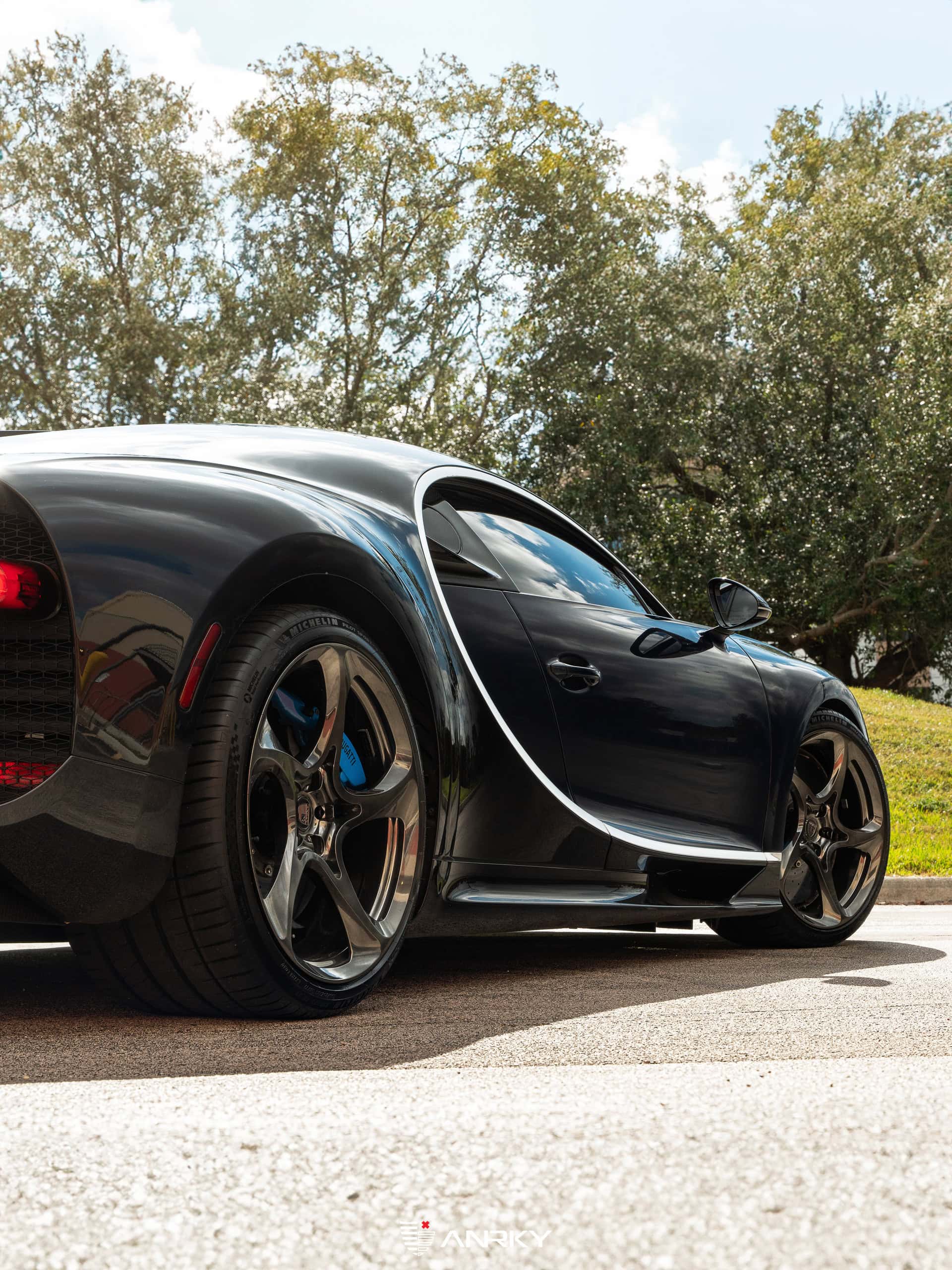Photo 28 of Bugatti Chiron | on ANRKY XR-105 | Mirror Polished Smoke
