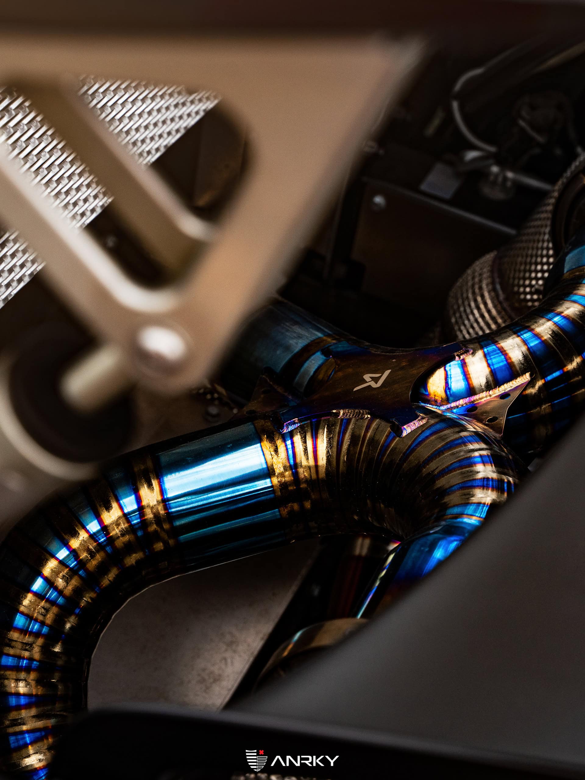 Bugatti Veyron | on ANRKY XR-105 | Frozen Polished Clear