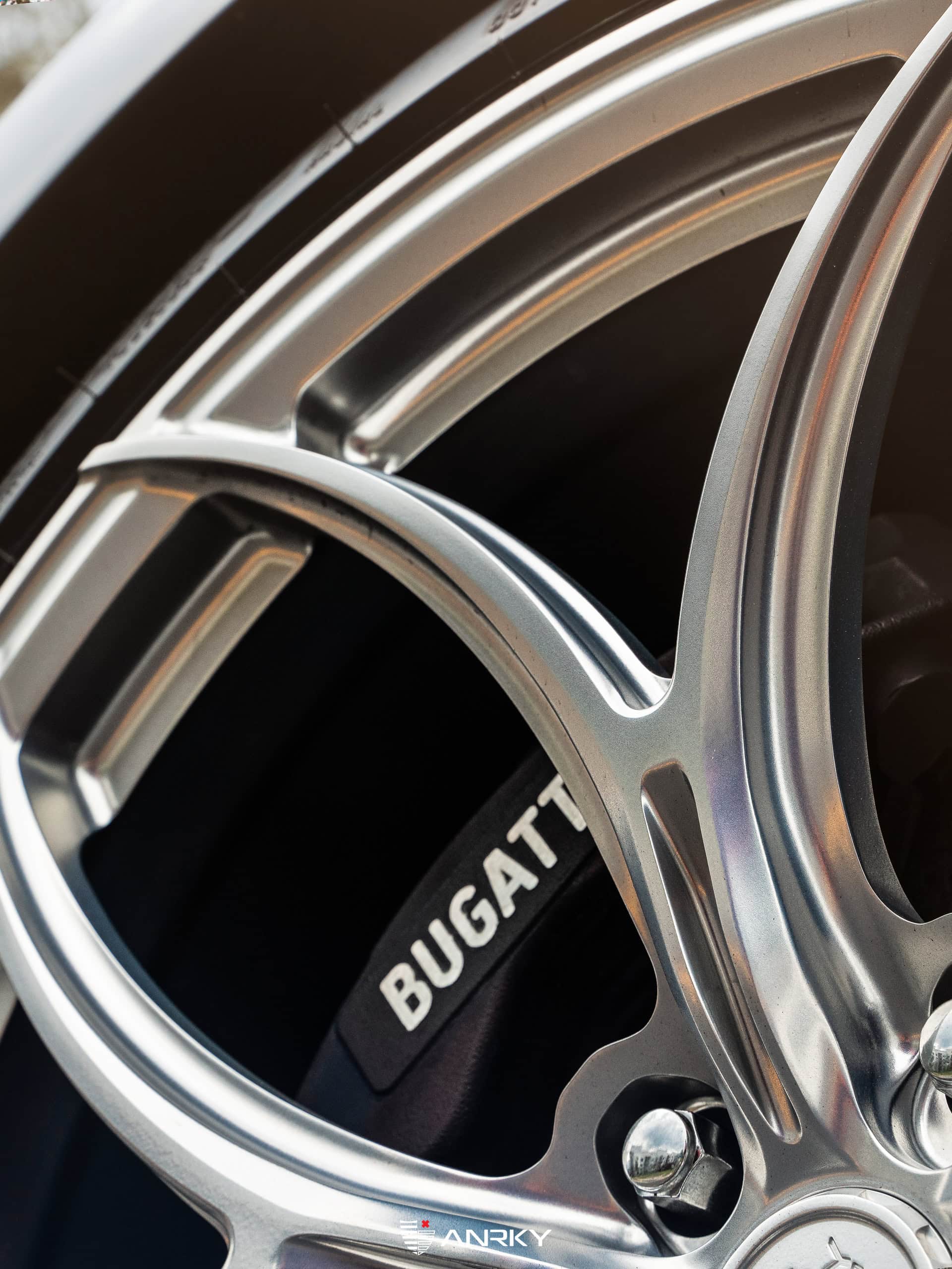 Bugatti Veyron | on ANRKY XR-105 | Frozen Polished Clear