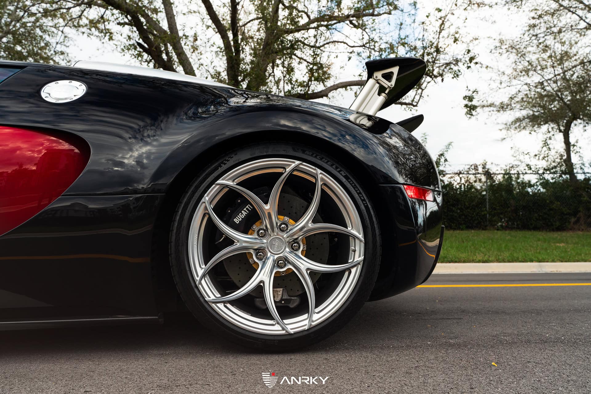 Bugatti Veyron | on ANRKY XR-105 | Frozen Polished Clear